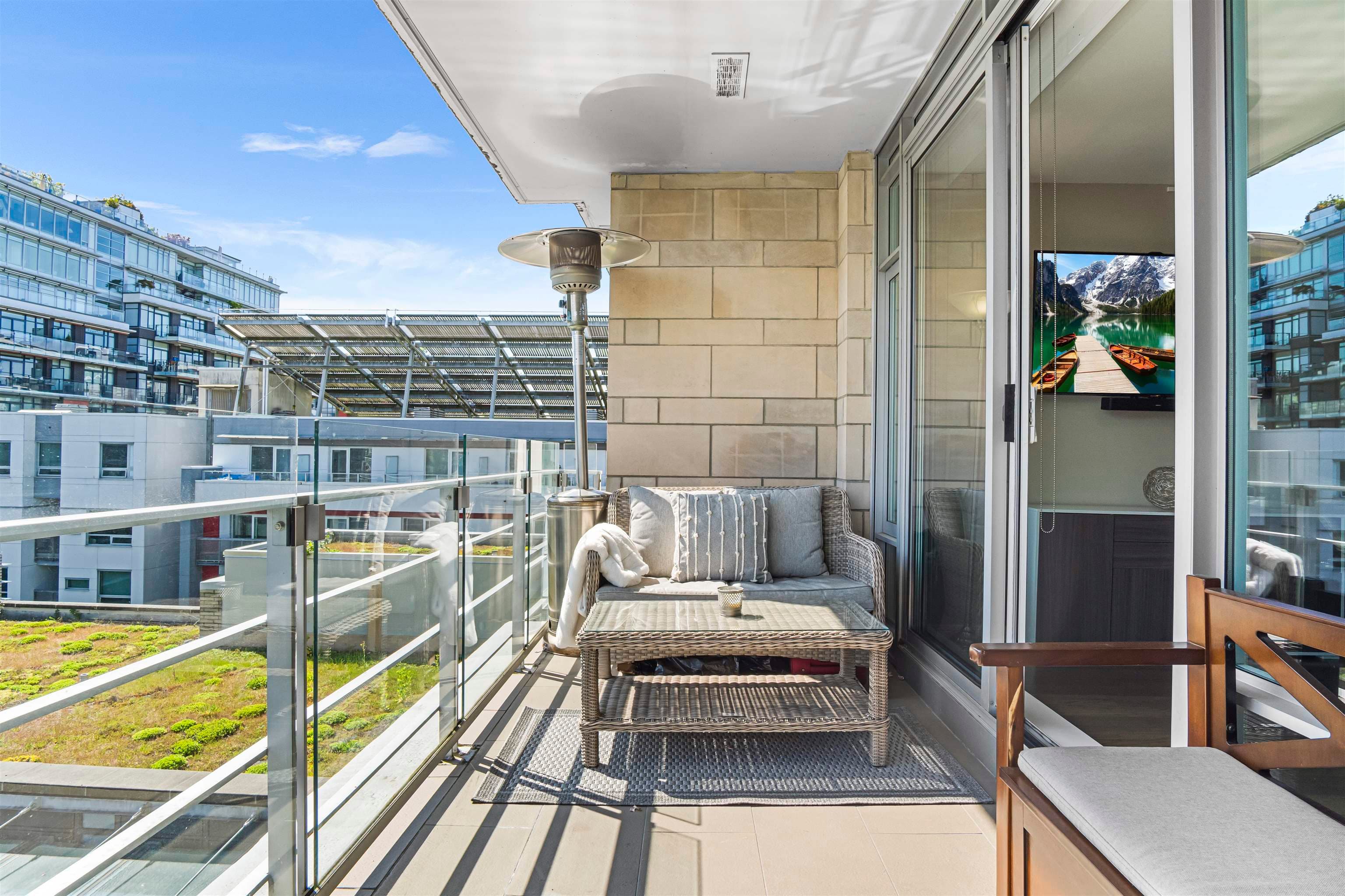 709 - 77 Walter Hardwick Avenue, Vancouver, V5Y 0C6 — photo 1