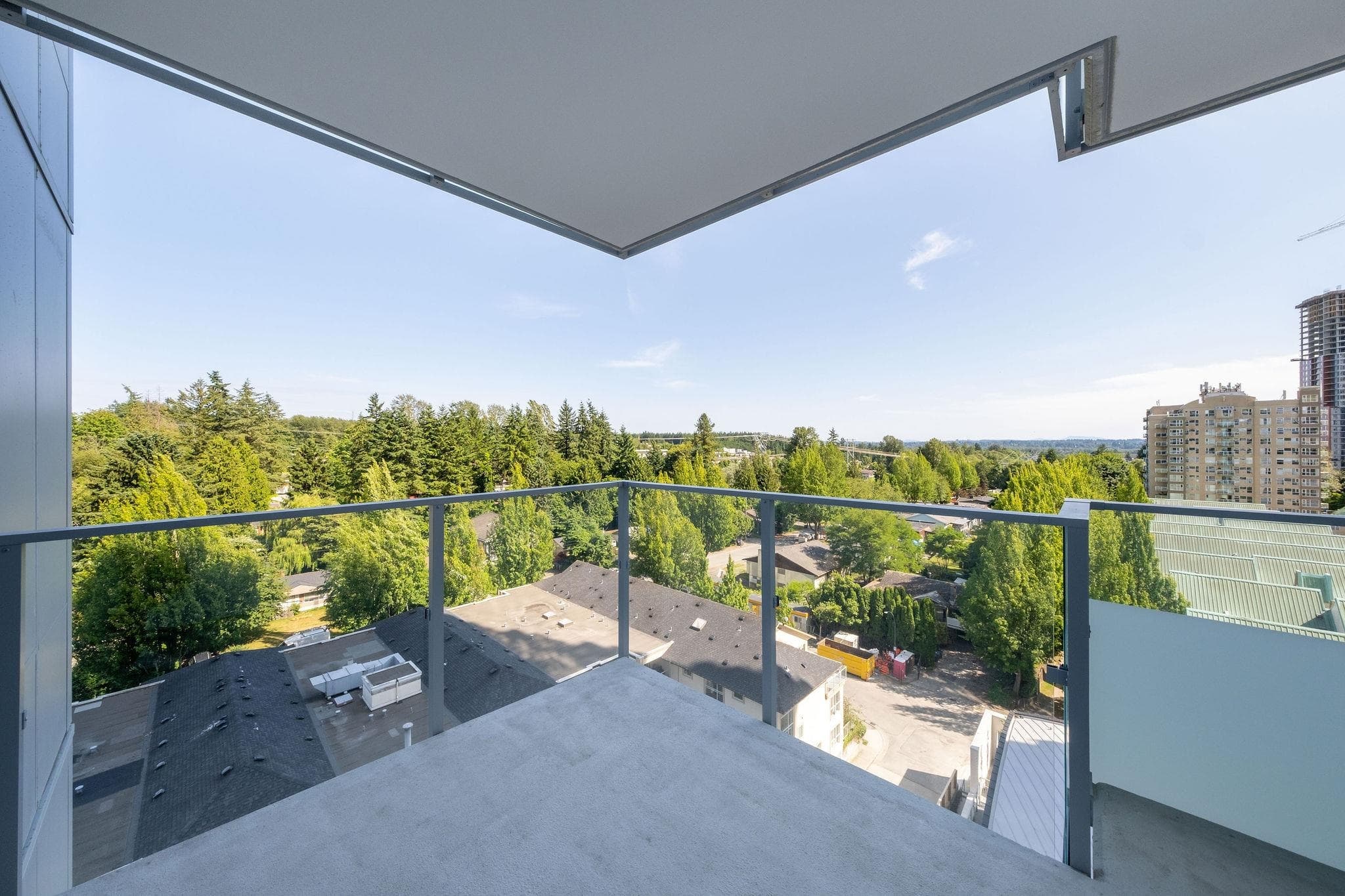 1104 - 13778 100 Avenue, Surrey, V3T 0V2 — photo 2