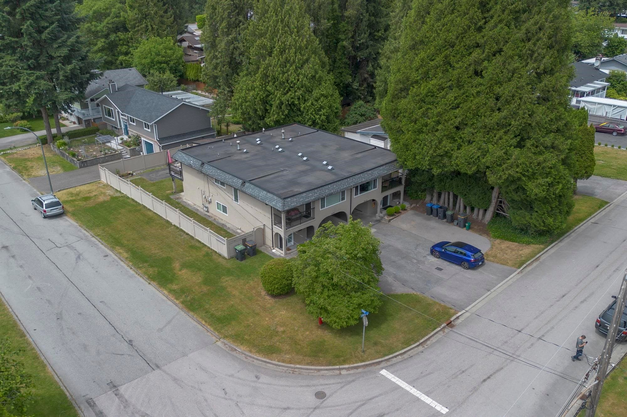 3423 Edinburgh Street, Port Coquitlam, V3B 4K4 — photo 5