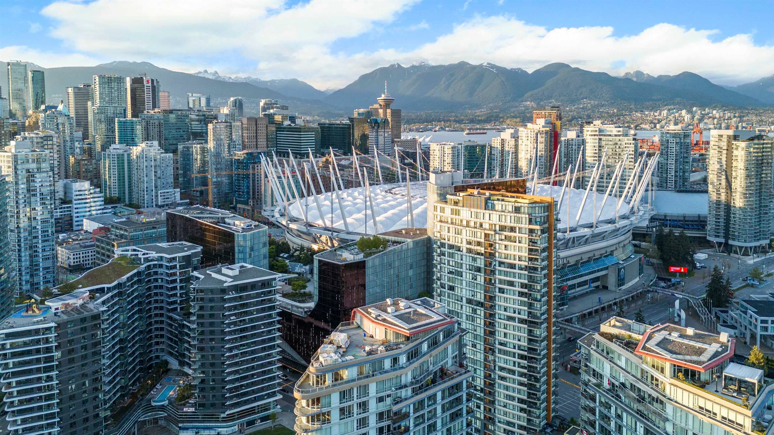 2207 - 918 Cooperage Way, Vancouver, V6B 0A7 — photo 4