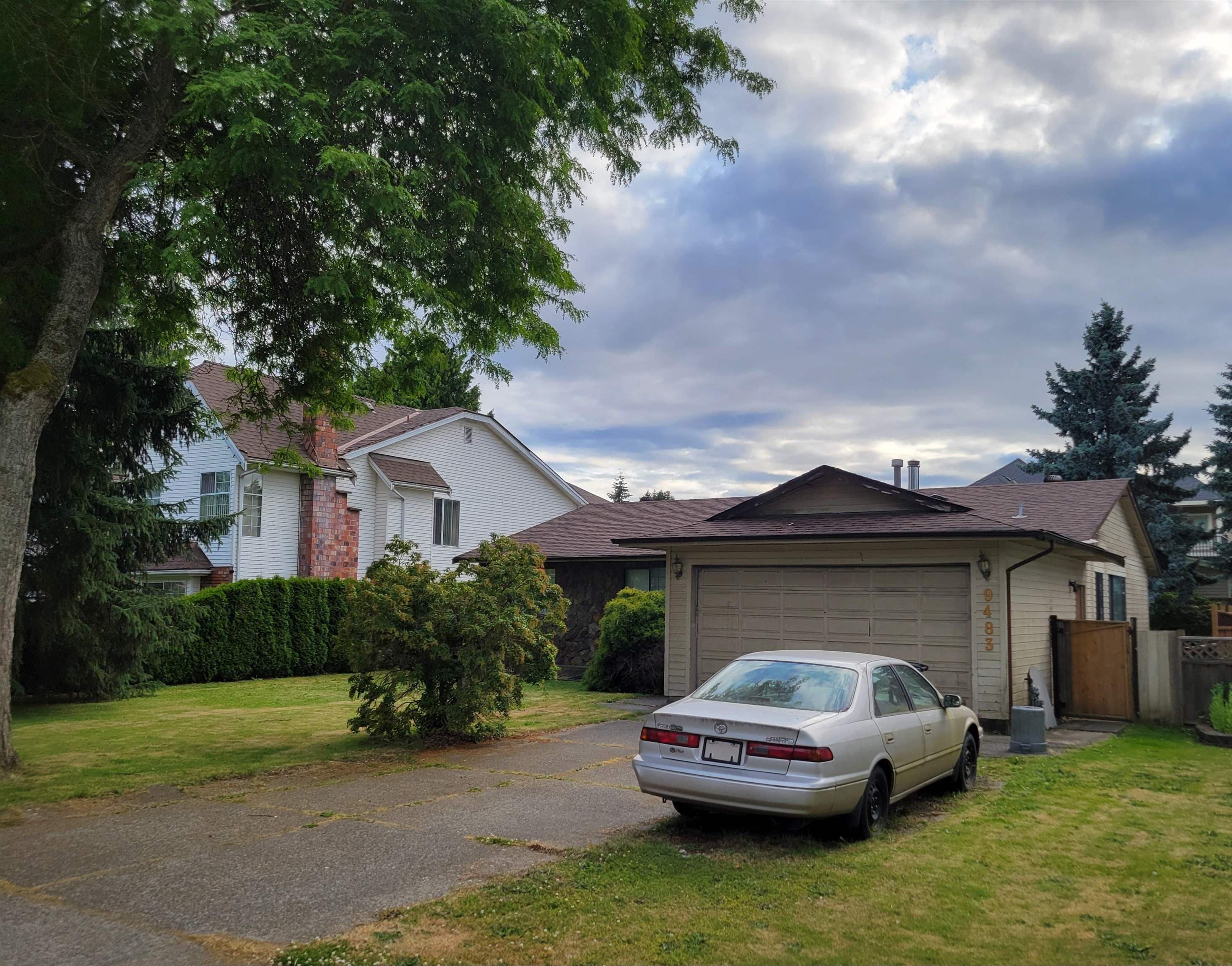 9483 124a Street, Surrey, V3V 7G3 — photo 2