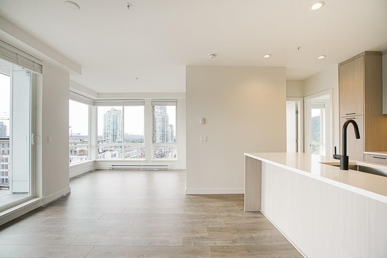 510 - 707 Como Lake Avenue, Coquitlam, V3J 0J5 — photo 2