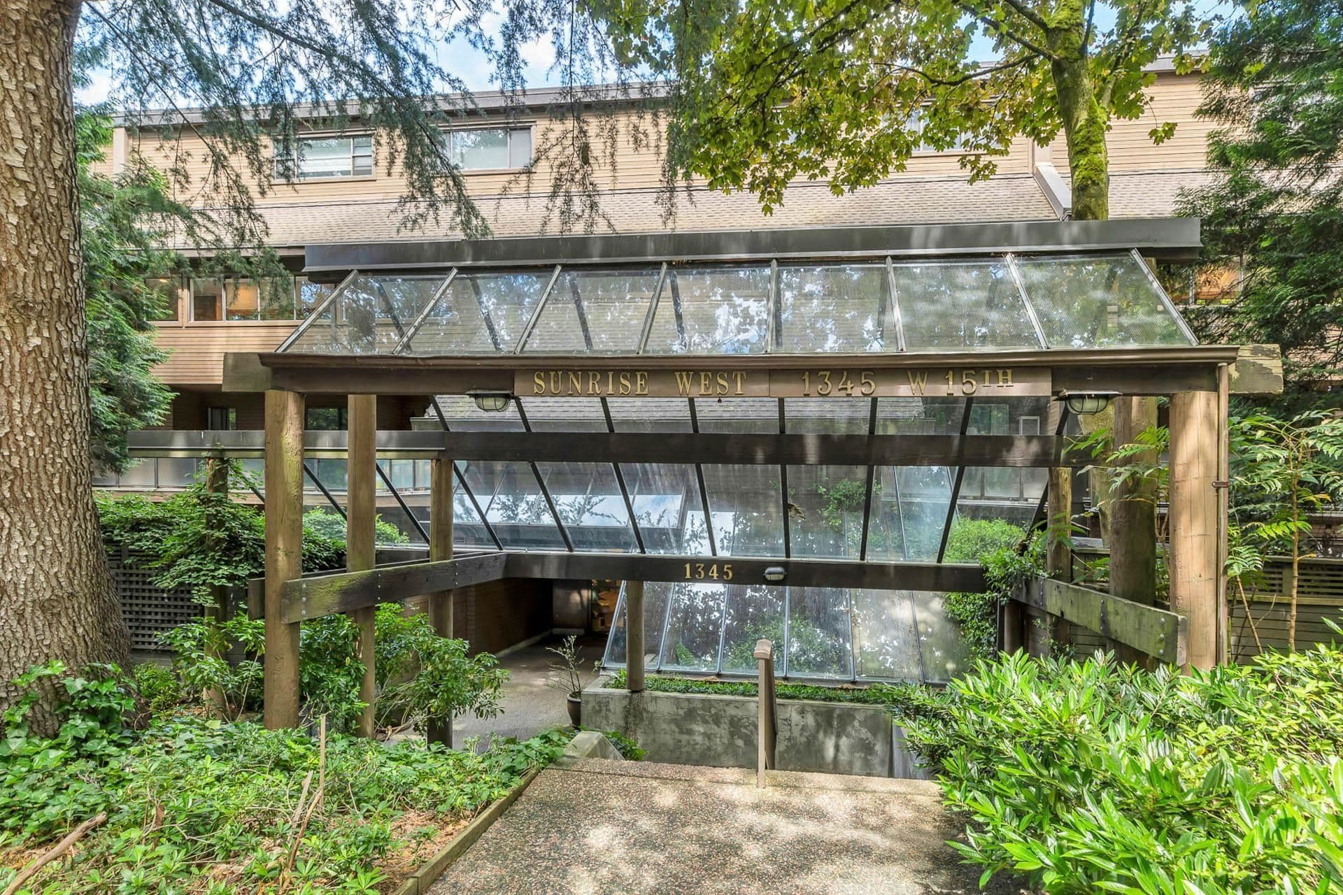 306 - 1345 W 15th Avenue, Vancouver