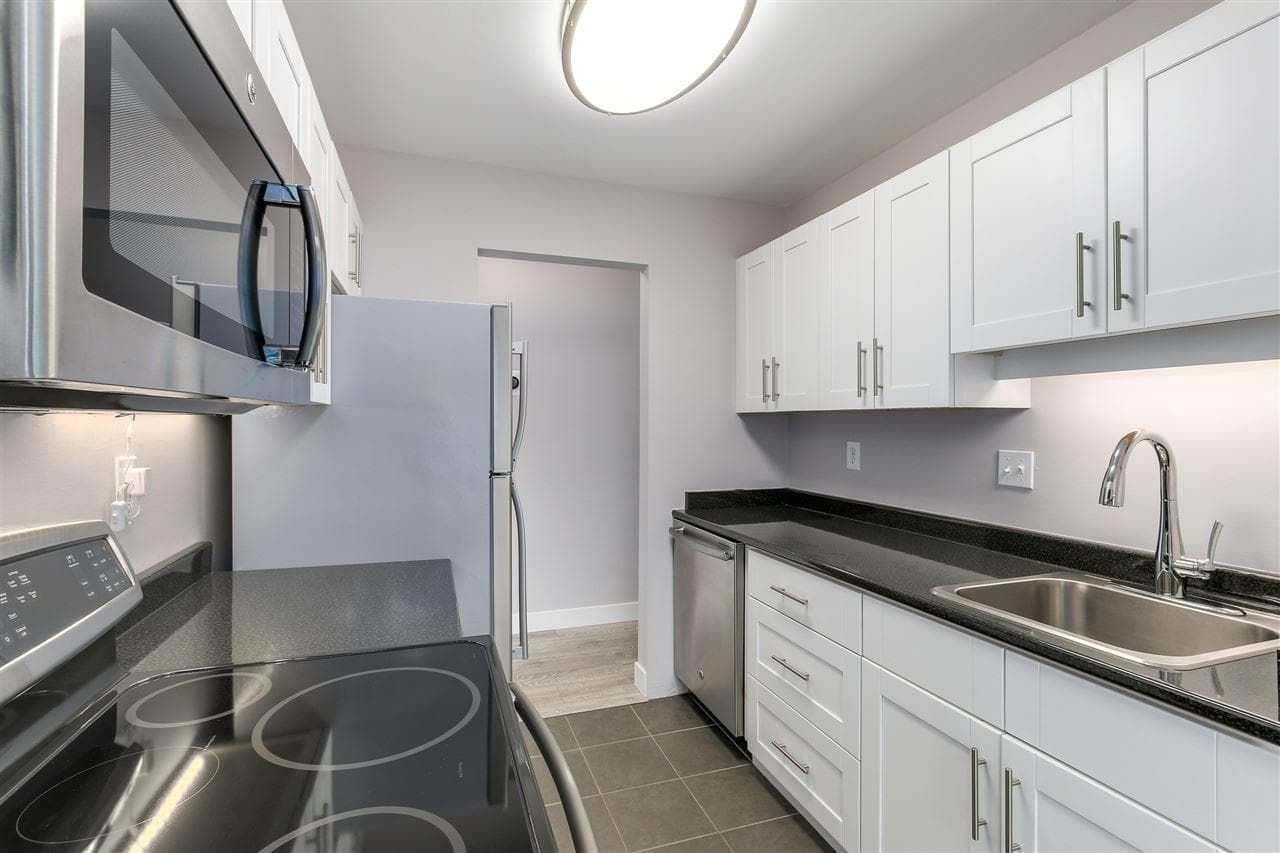 306 - 1345 W 15th Avenue, Vancouver, V6H 3R3 — photo 5