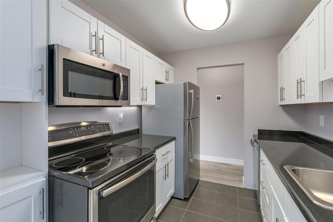 306 - 1345 W 15th Avenue, Vancouver, V6H 3R3 — photo 4