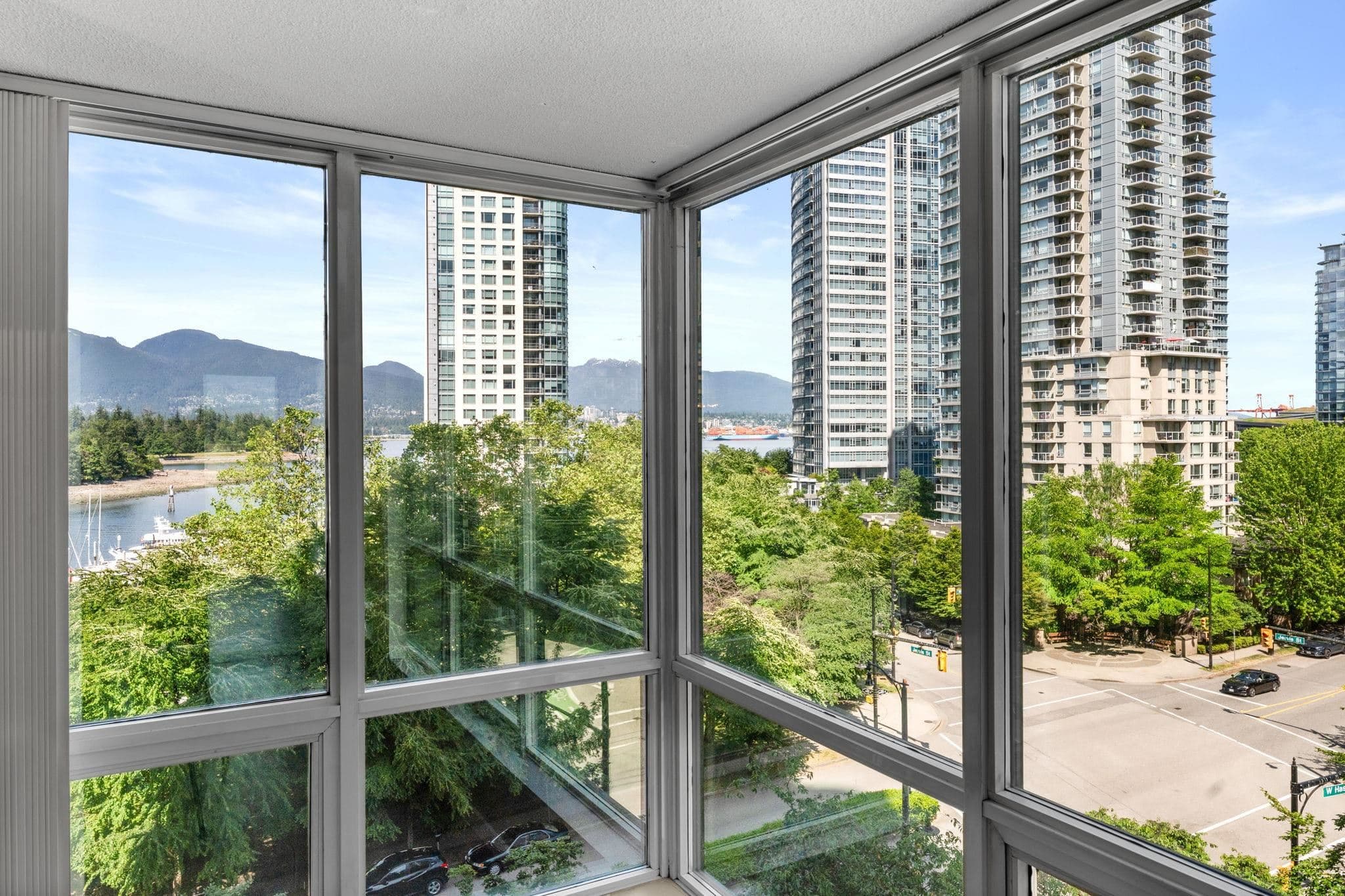 604 - 555 Jervis Street, Vancouver, V6E 4N1 — photo 5