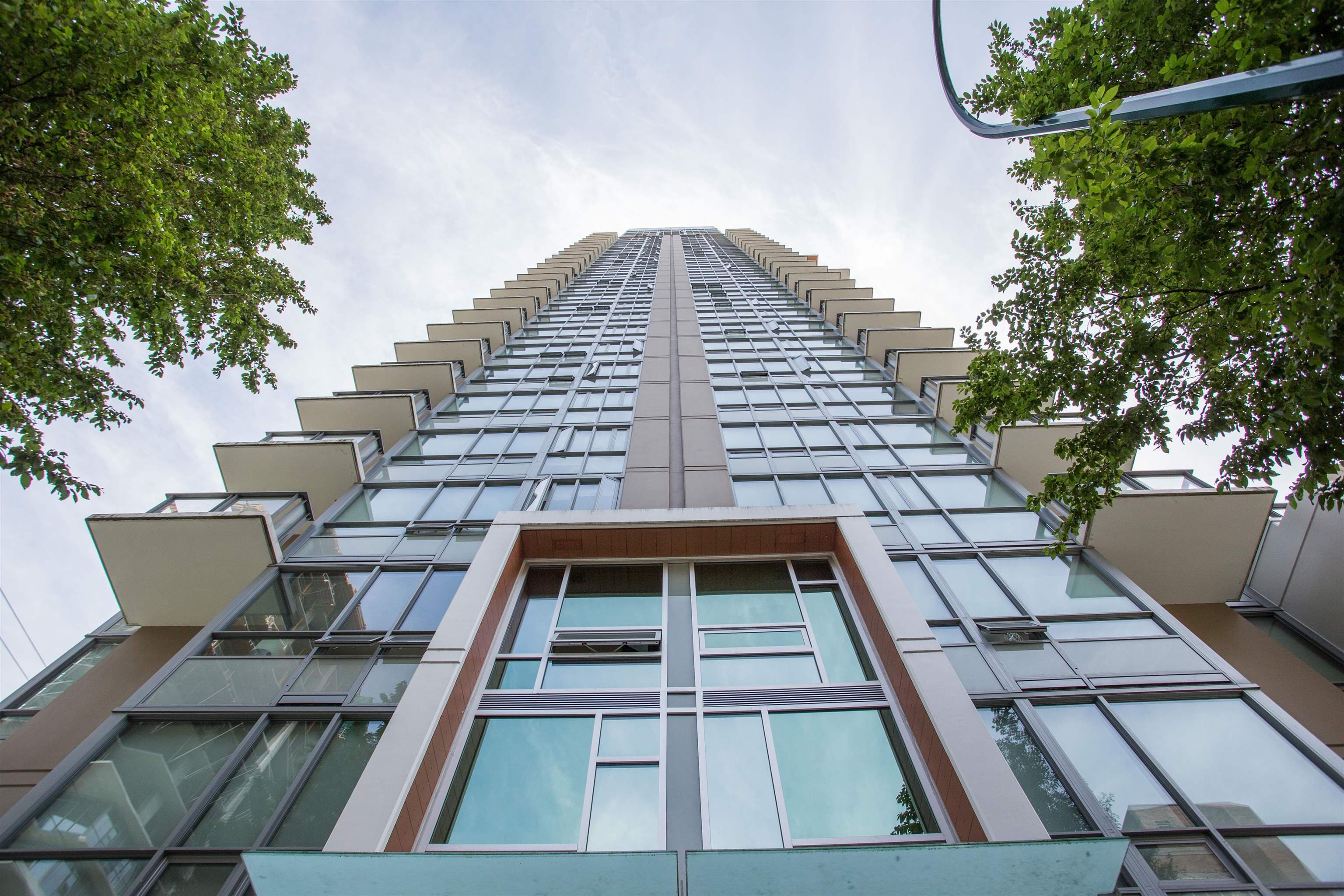 2207 - 1308 Hornby Street, Vancouver, V6Z 0C5 — photo 4