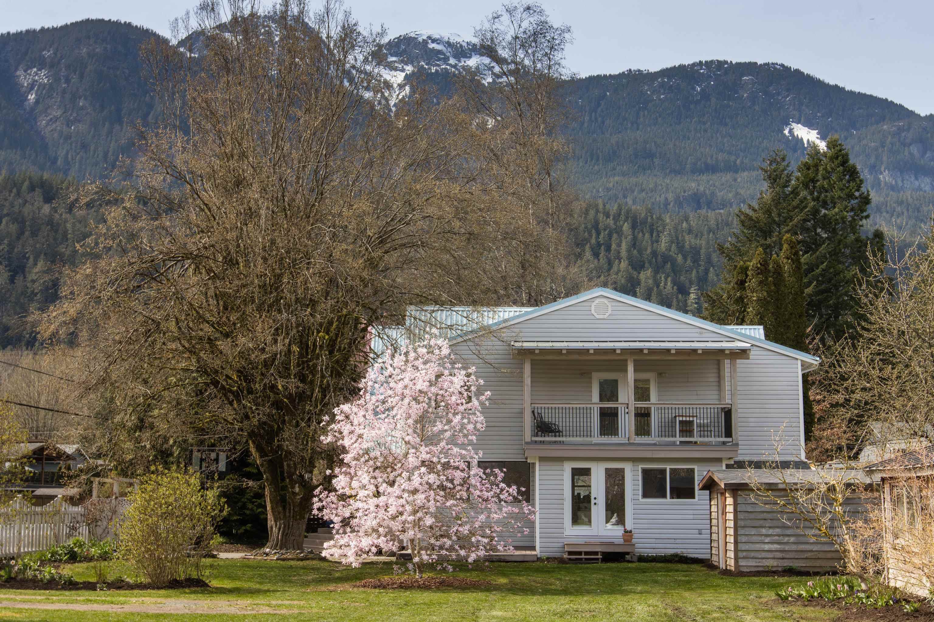 1155 Judd Road, Squamish