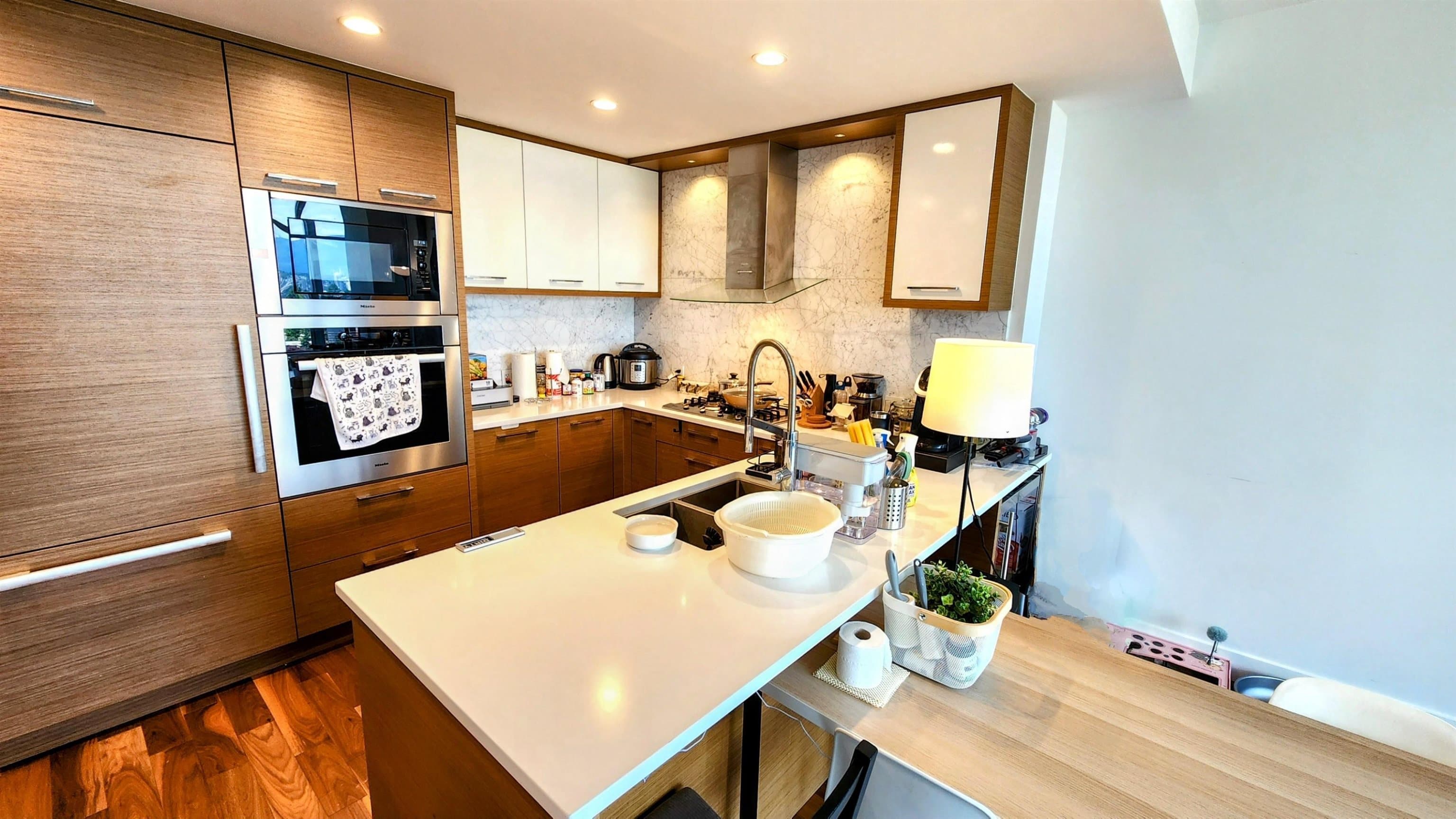 902 - 4360 Beresford Street, Burnaby, V5H 0G2 — photo 4