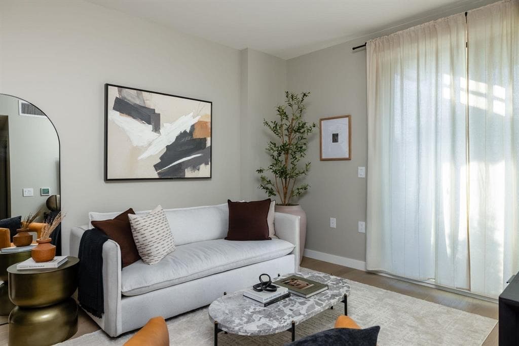 603 - 8398 Oak Street, Vancouver, V6P 4A9 — photo 3