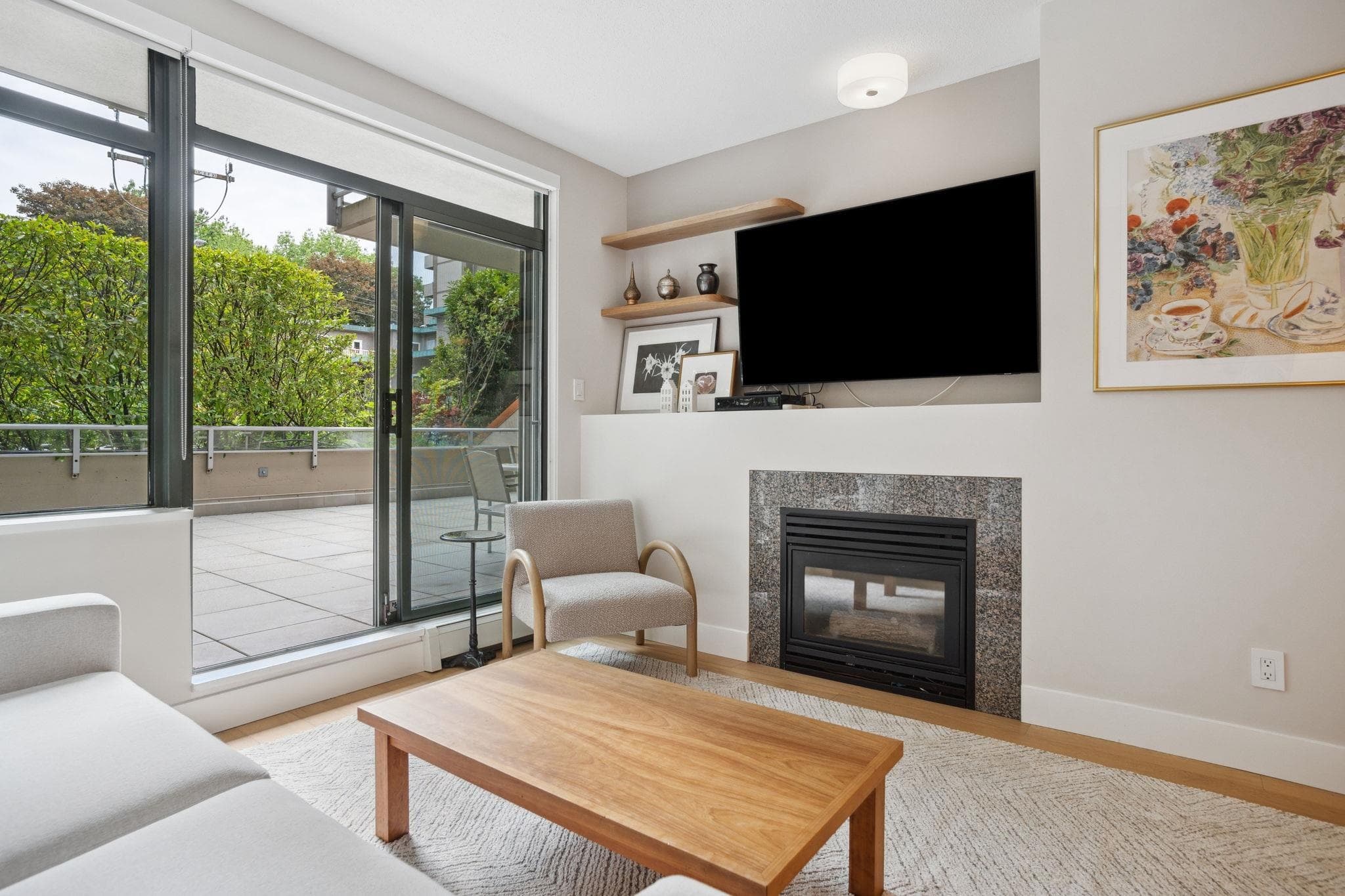 100 - 1688 Robson Street, Vancouver, V6G 1C7 — photo 2