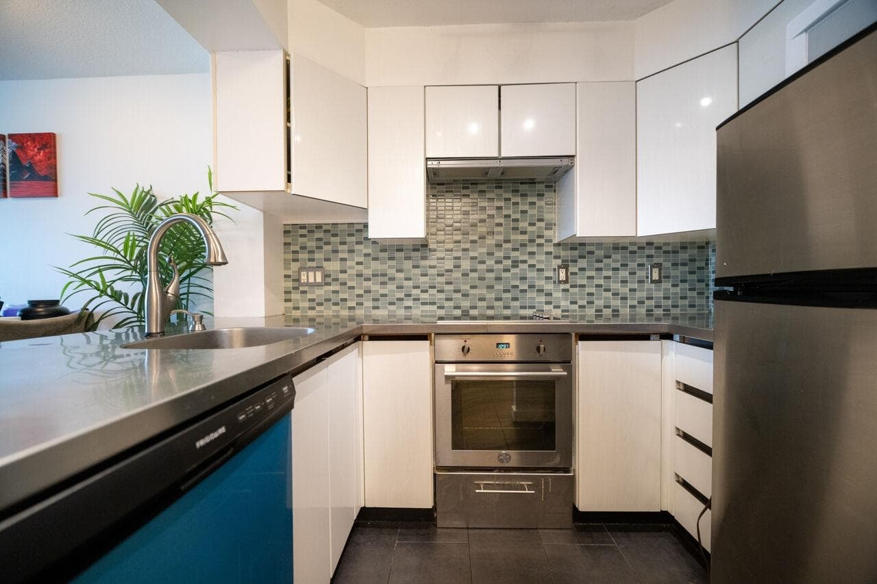 1907 - 1189 Howe Street, Vancouver, V6Z 2X4 — photo 5