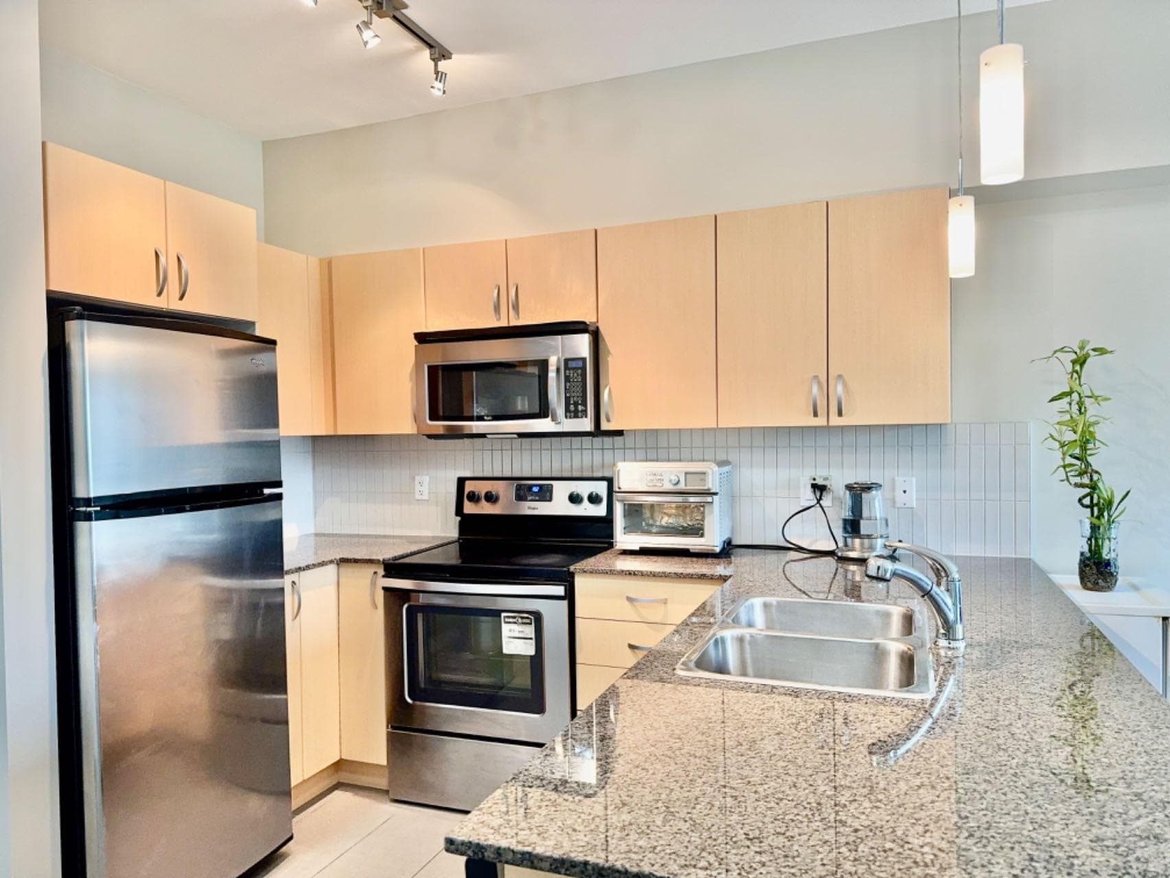 333 - 13728 108 Street, Surrey, V3T 0G2 — photo 3