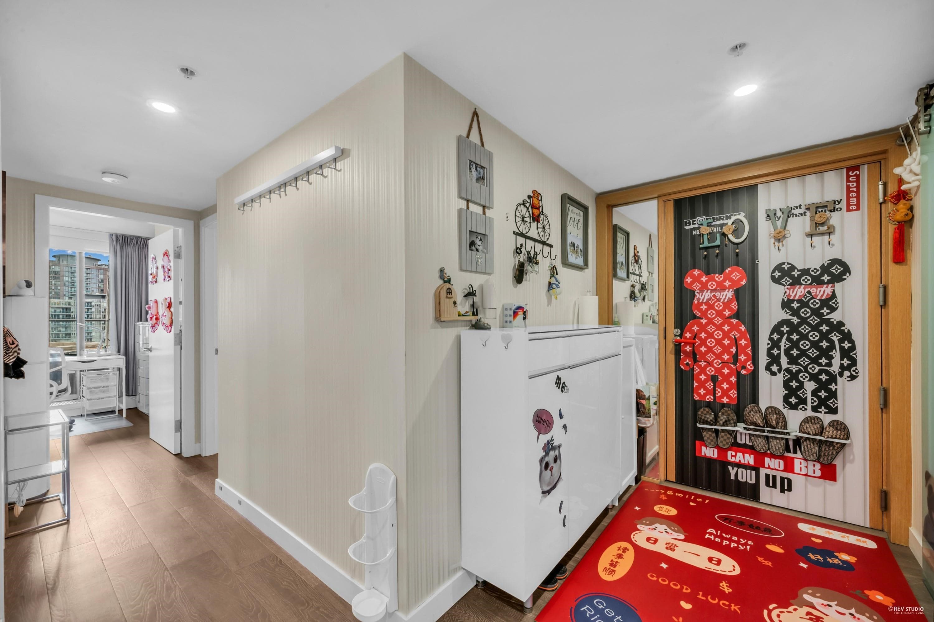 1709 - 777 Richards Street, Vancouver, V6B 0M6 — photo 3