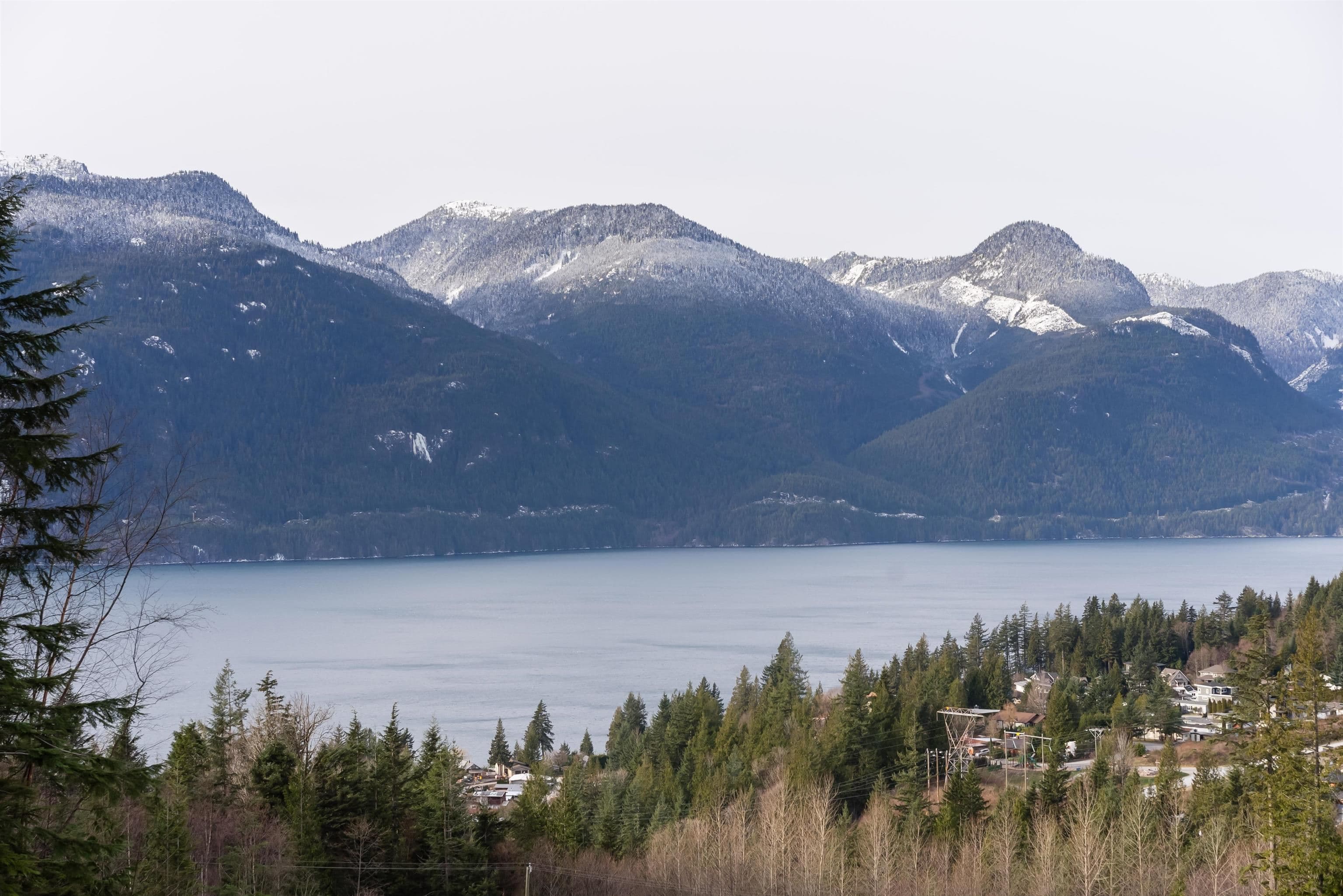 1121 Copper Drive, Squamish, V8B 1J2 — photo 5