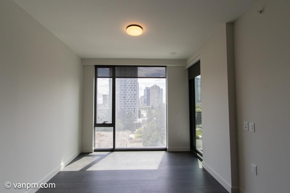 701 - 5987 Wilson Avenue, Burnaby, V5H 0L7 — photo 5