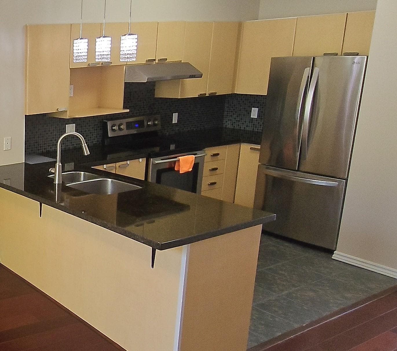 2 - 6588 Barnard Drive, Richmond, V7C 5R8 — photo 5