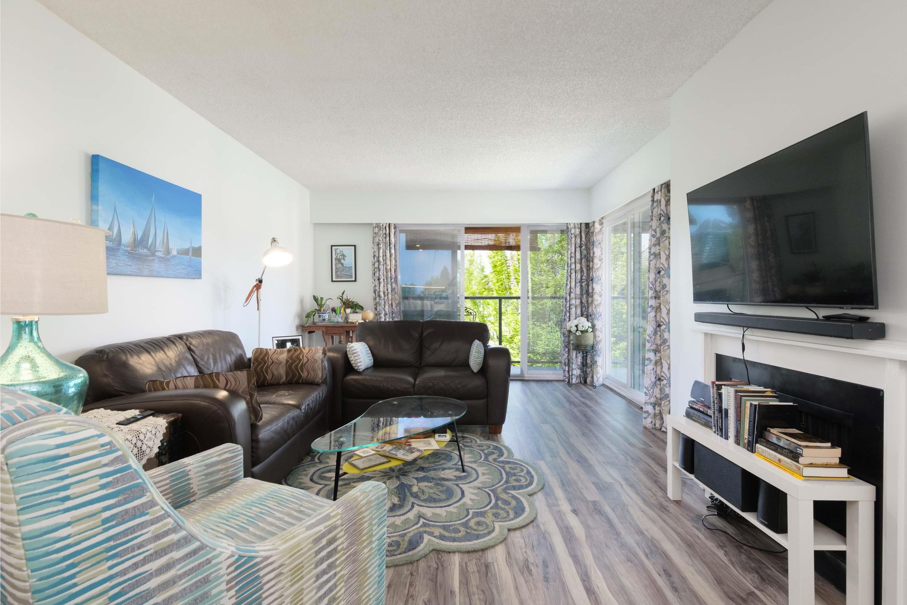 306 - 1515 Chesterfield Avenue, North Vancouver