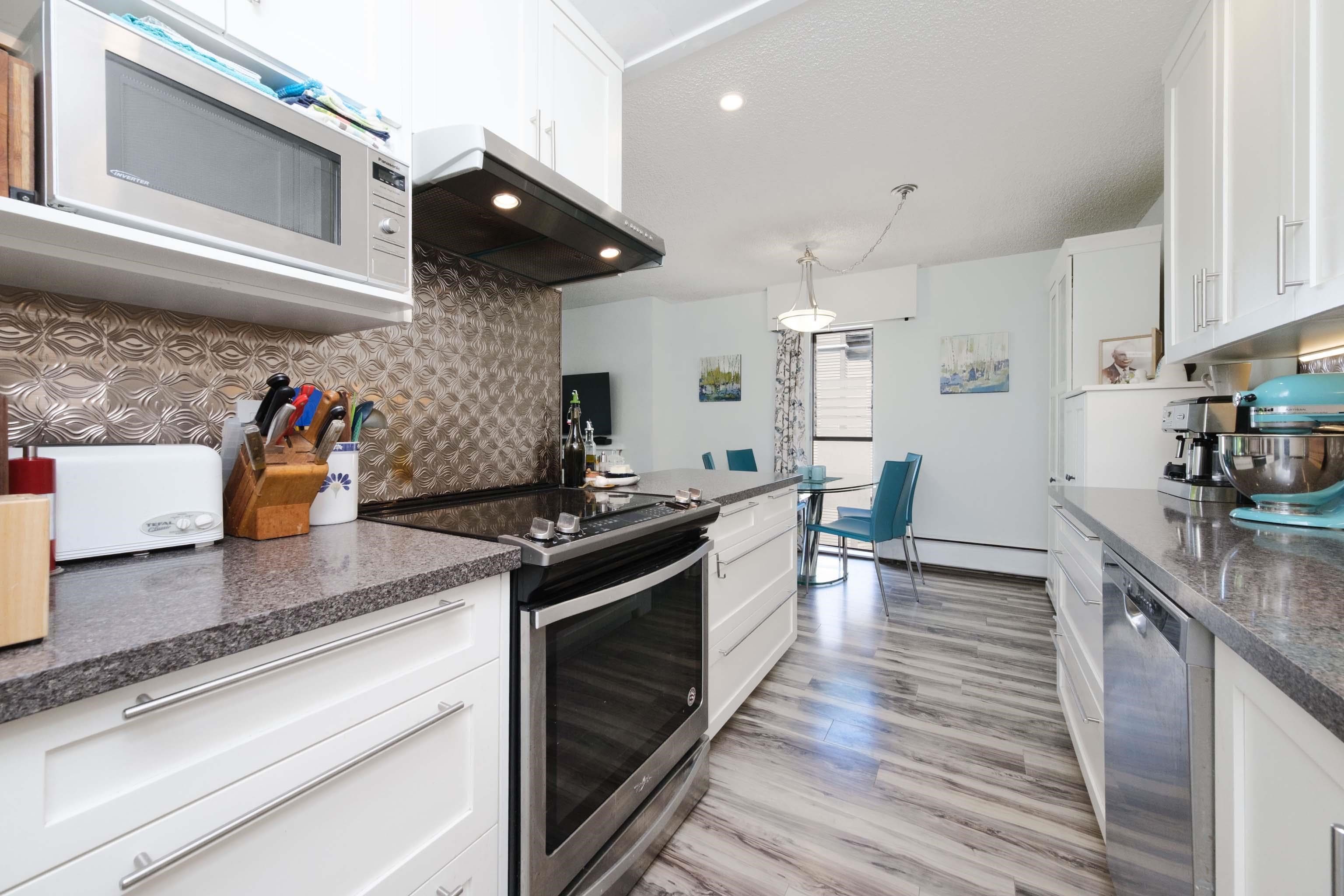 306 - 1515 Chesterfield Avenue, North Vancouver, V7M 2N5 — photo 5