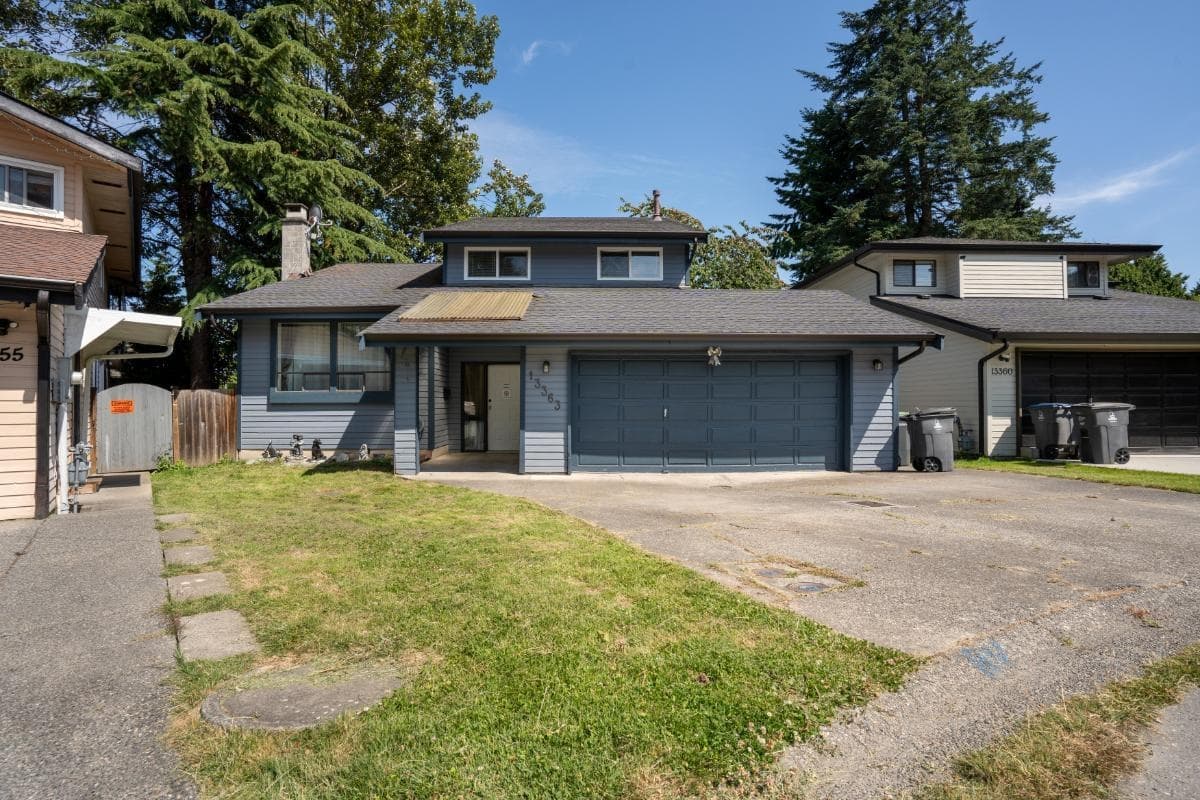 13363 65a Avenue, Surrey, V3W 8T2 — photo 2