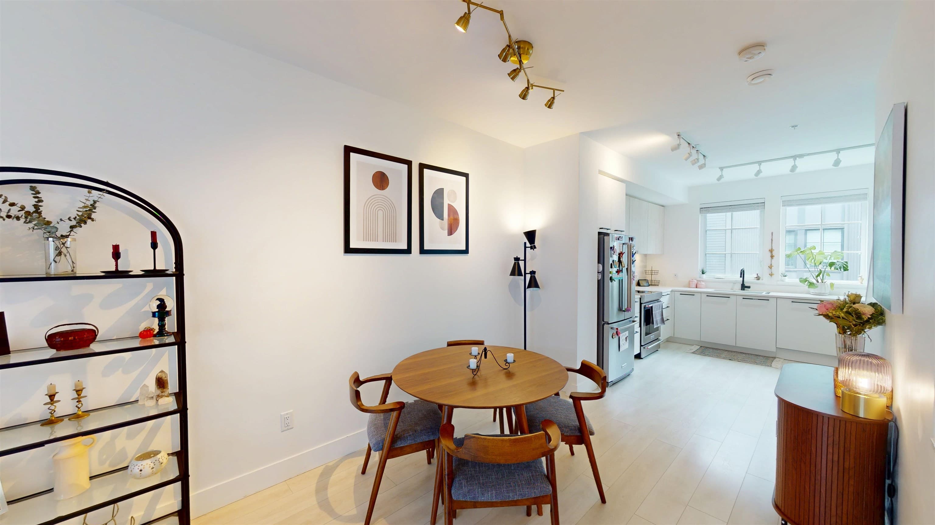 1382 Marinaside Place, Squamish, V8B 1A8 — photo 5