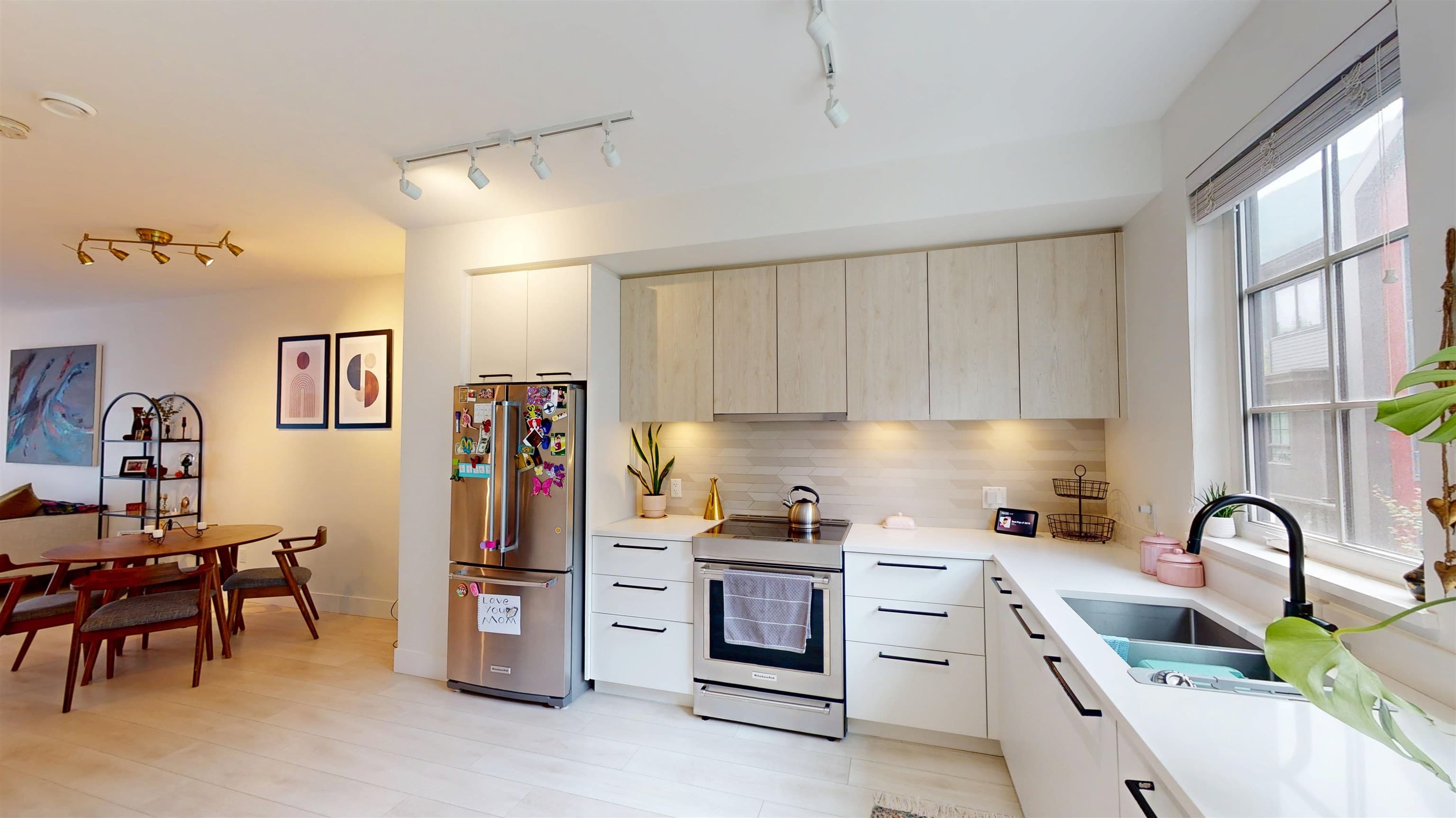 1382 Marinaside Place, Squamish, V8B 1A8 — photo 4