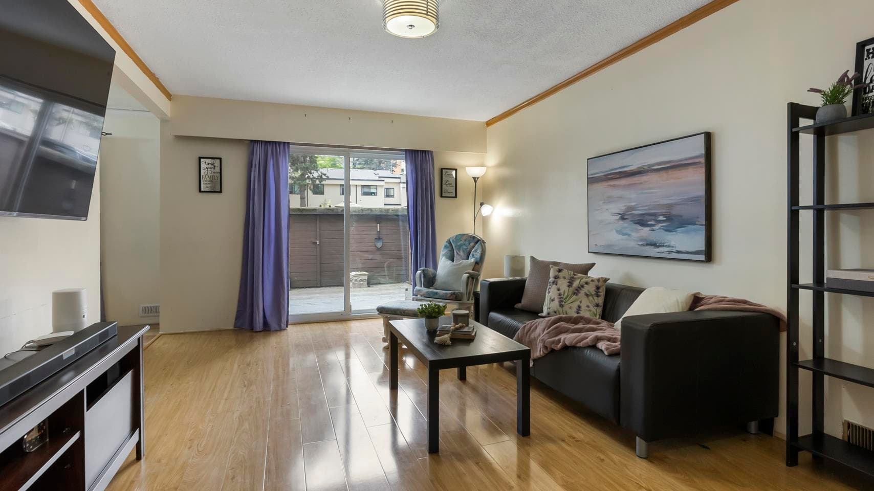 37 - 14111 104 Avenue, Surrey, V3T 1X6 — photo 2