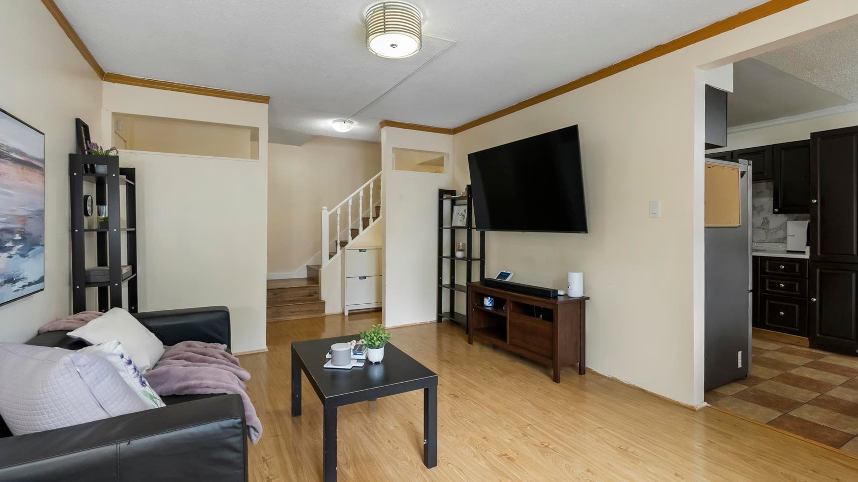 37 - 14111 104 Avenue, Surrey, V3T 1X6 — photo 3