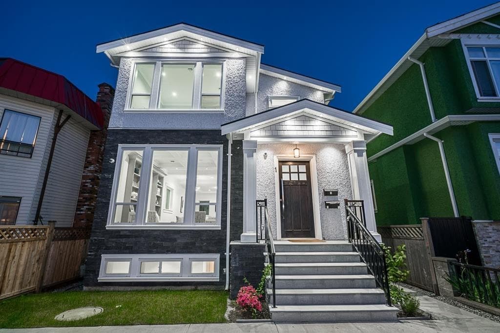 2768 E 25th Avenue, Vancouver