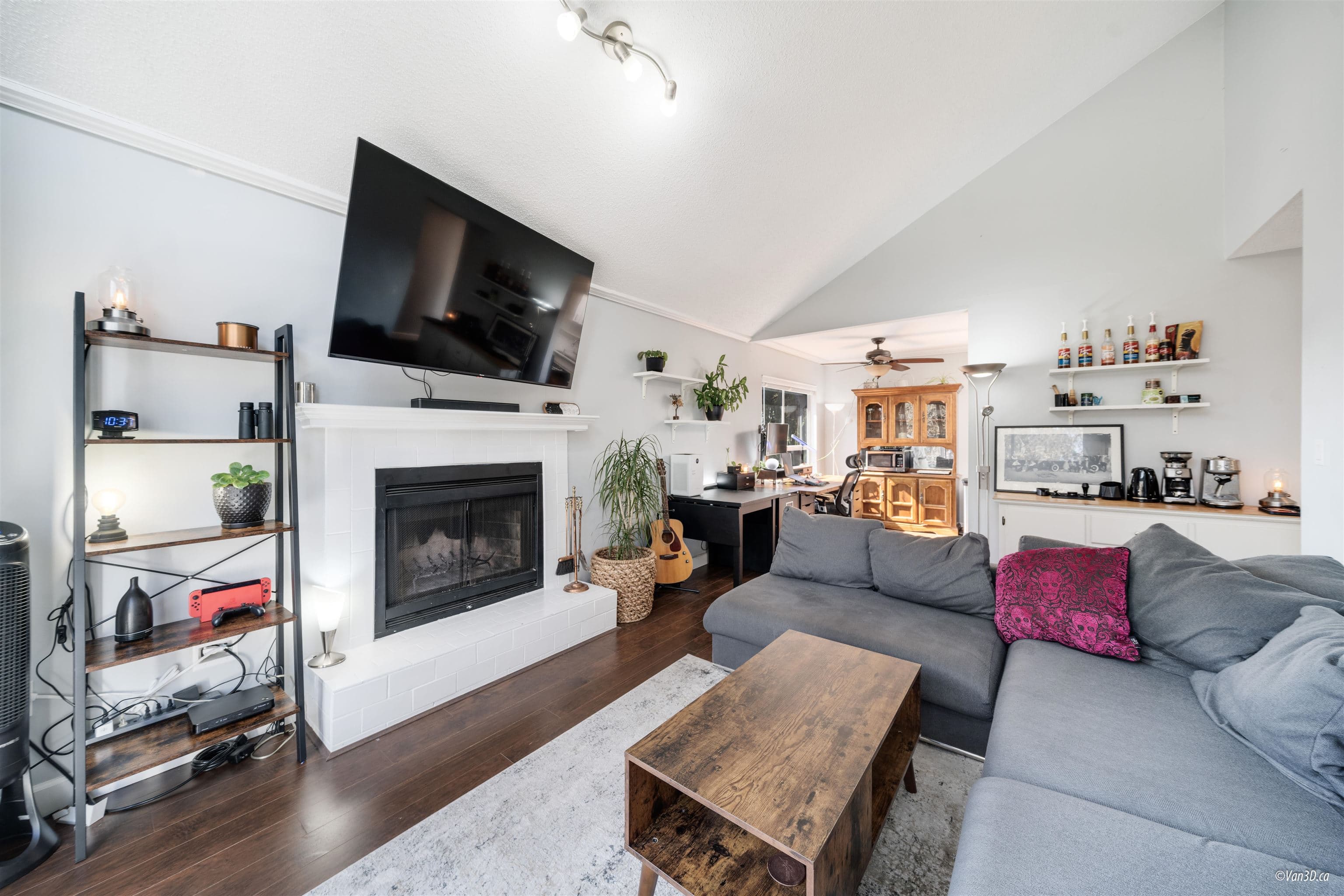 313 - 230 Mowat Street, New Westminster, V3M 4B2 — photo 3