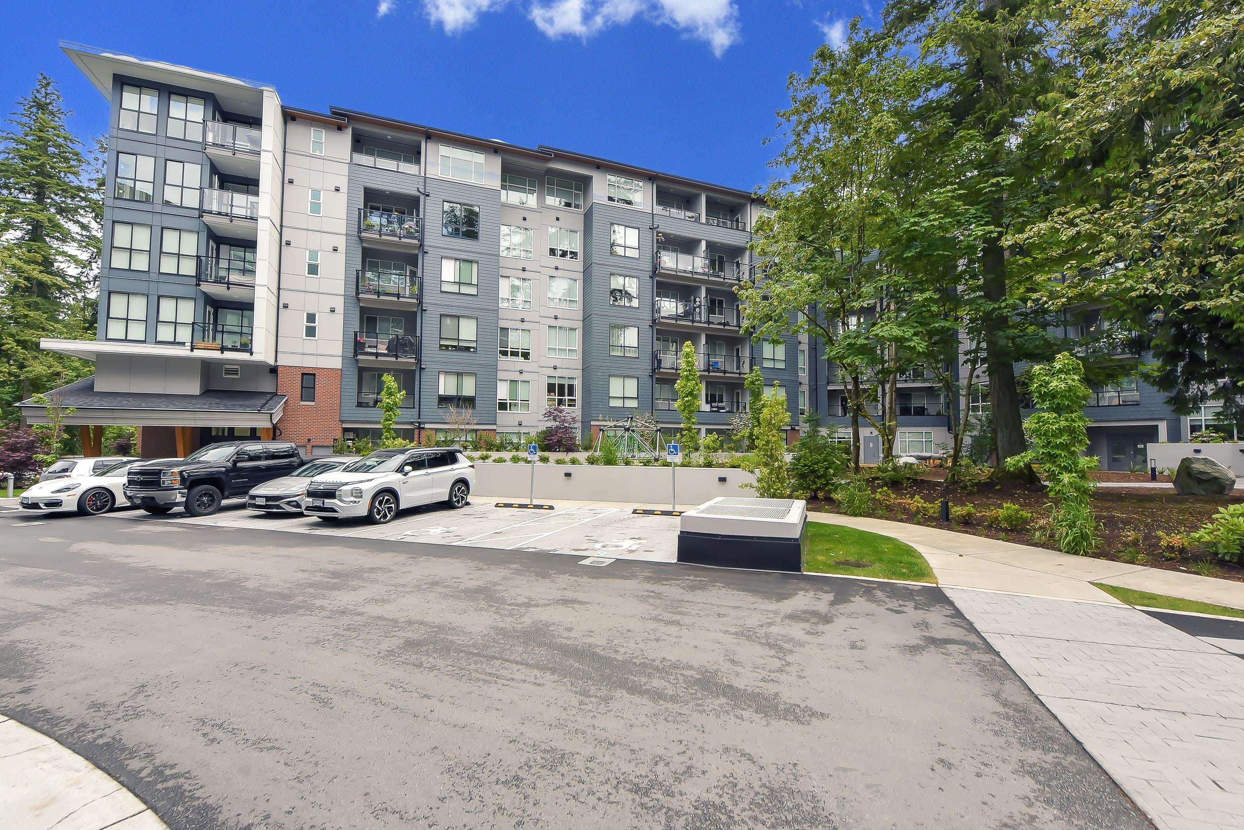 522 - 3480 146a Street, Surrey, V4P 0H4 — photo 3