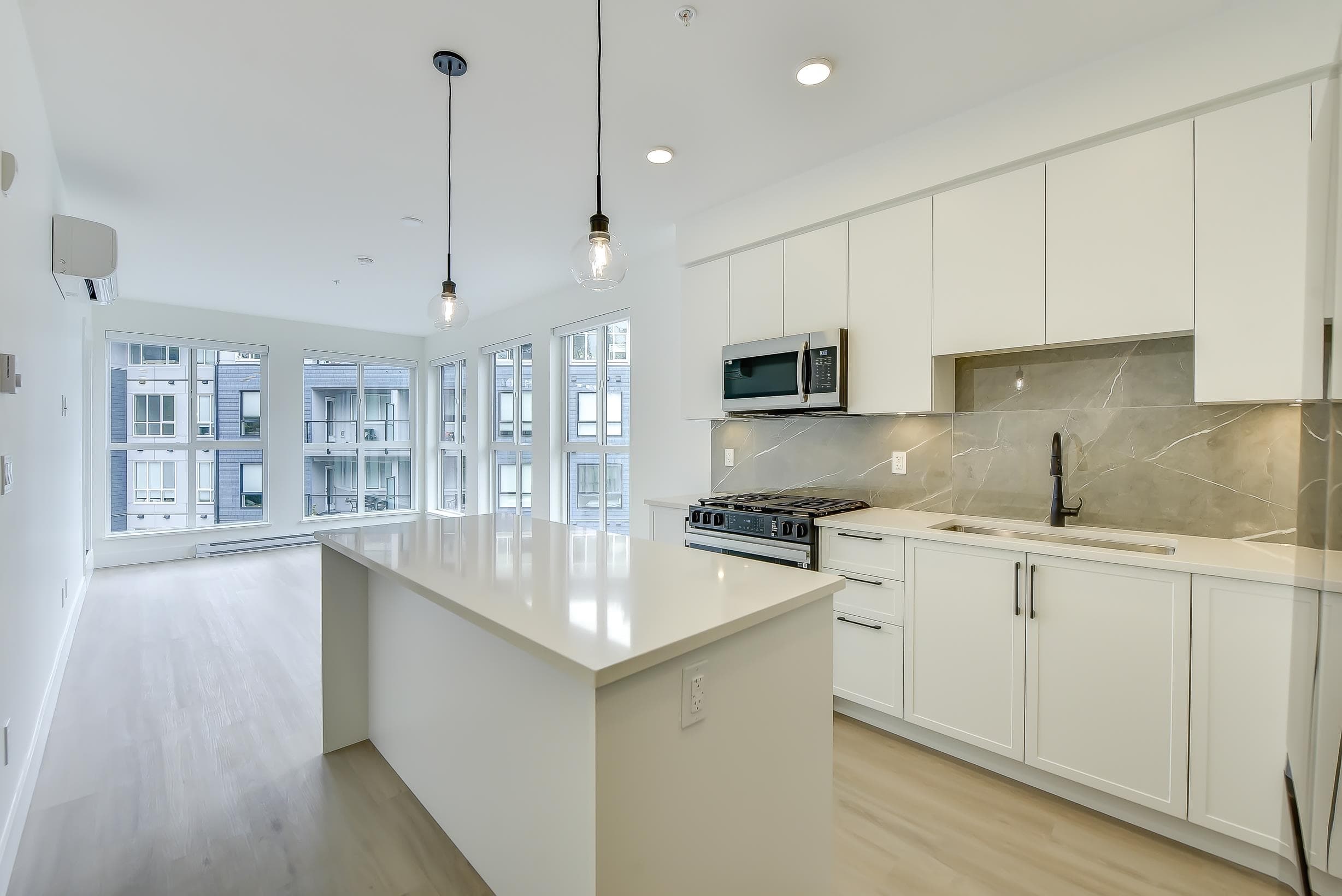 522 - 3480 146a Street, Surrey, V4P 0H4 — photo 4