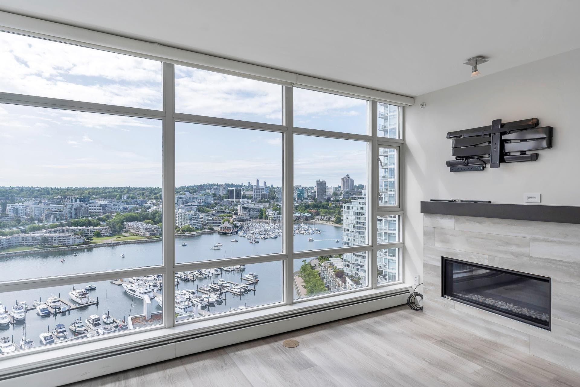2706 - 198 Aquarius Mews, Vancouver, V6Z 2Y4 — photo 5