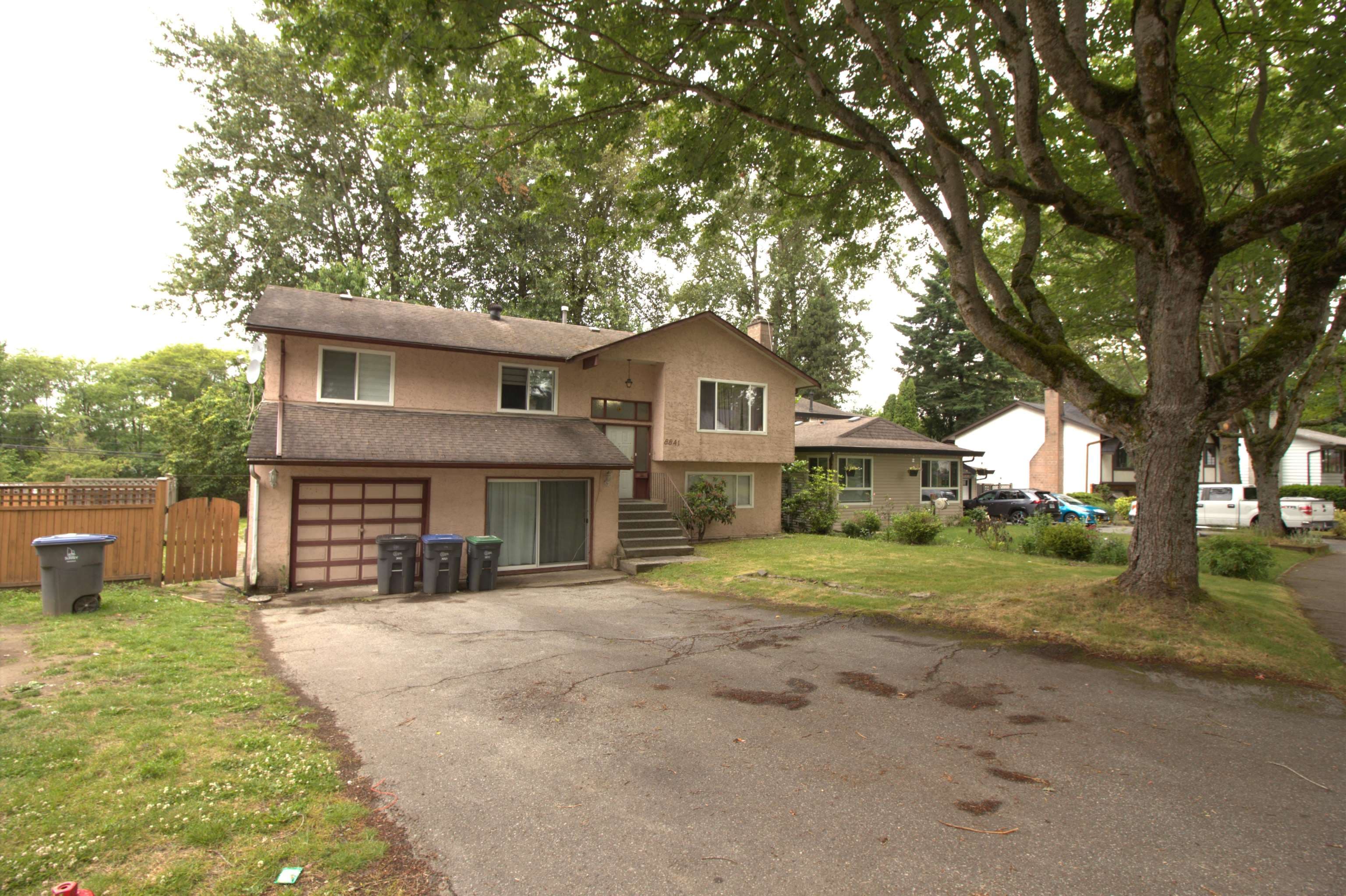 8841 140a Street, Surrey, V3V 7H1 — photo 3