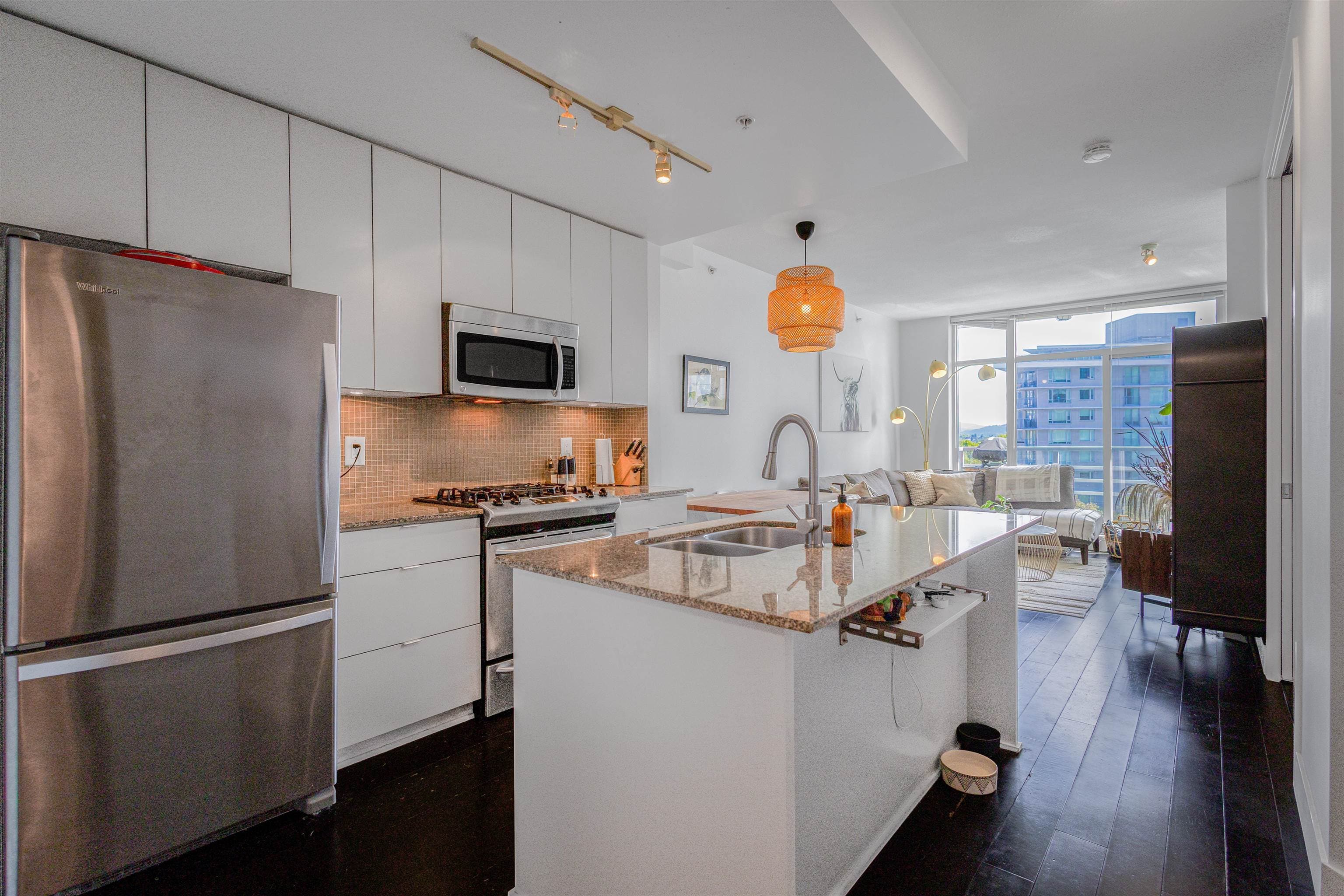 611 - 298 E 11th Avenue, Vancouver, V5T 0A2 — photo 2
