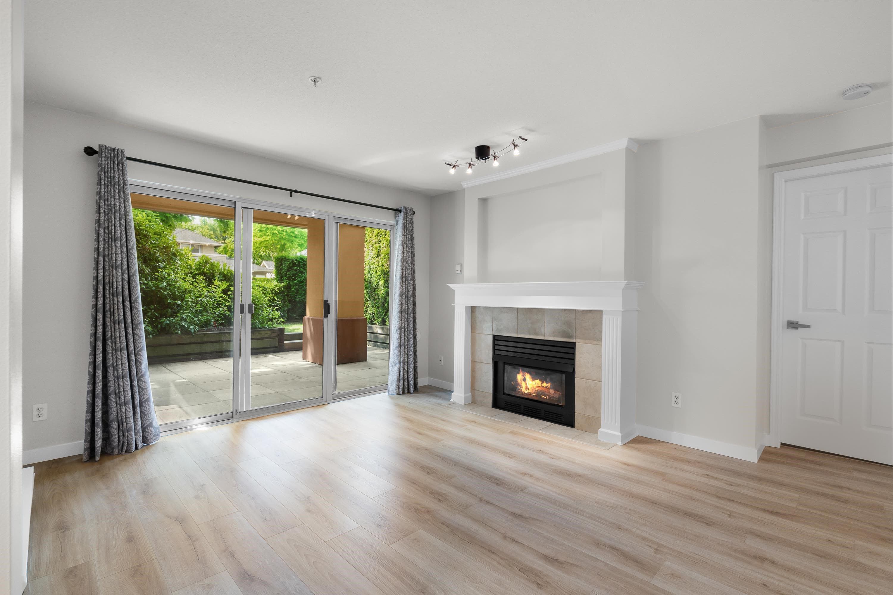 109 - 15155 22 Avenue, Surrey, V4A 9T4 — photo 4