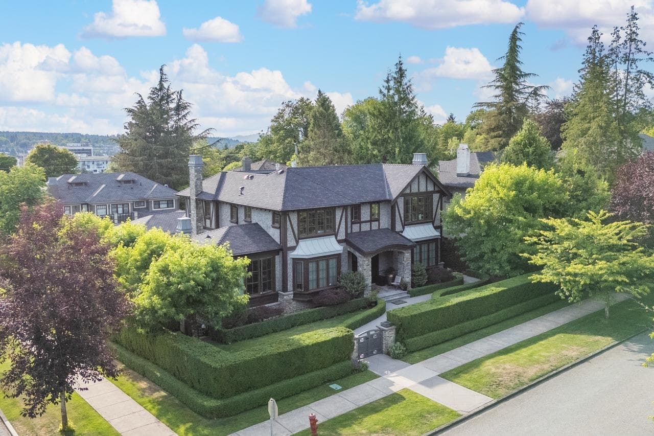 4281 Pine Crescent, Vancouver, V6J 4K8 — photo 2