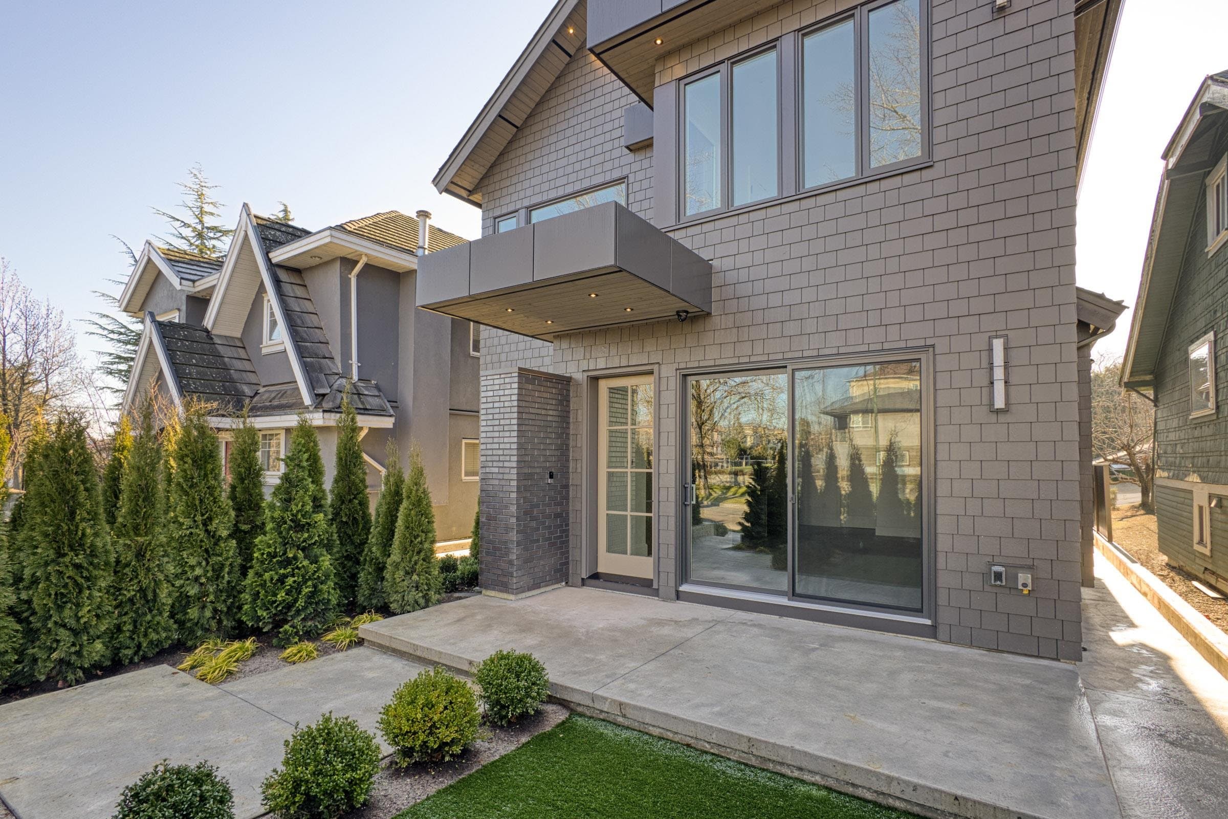 2380 E 5th Avenue, Vancouver, V5N 1N1 — photo 3
