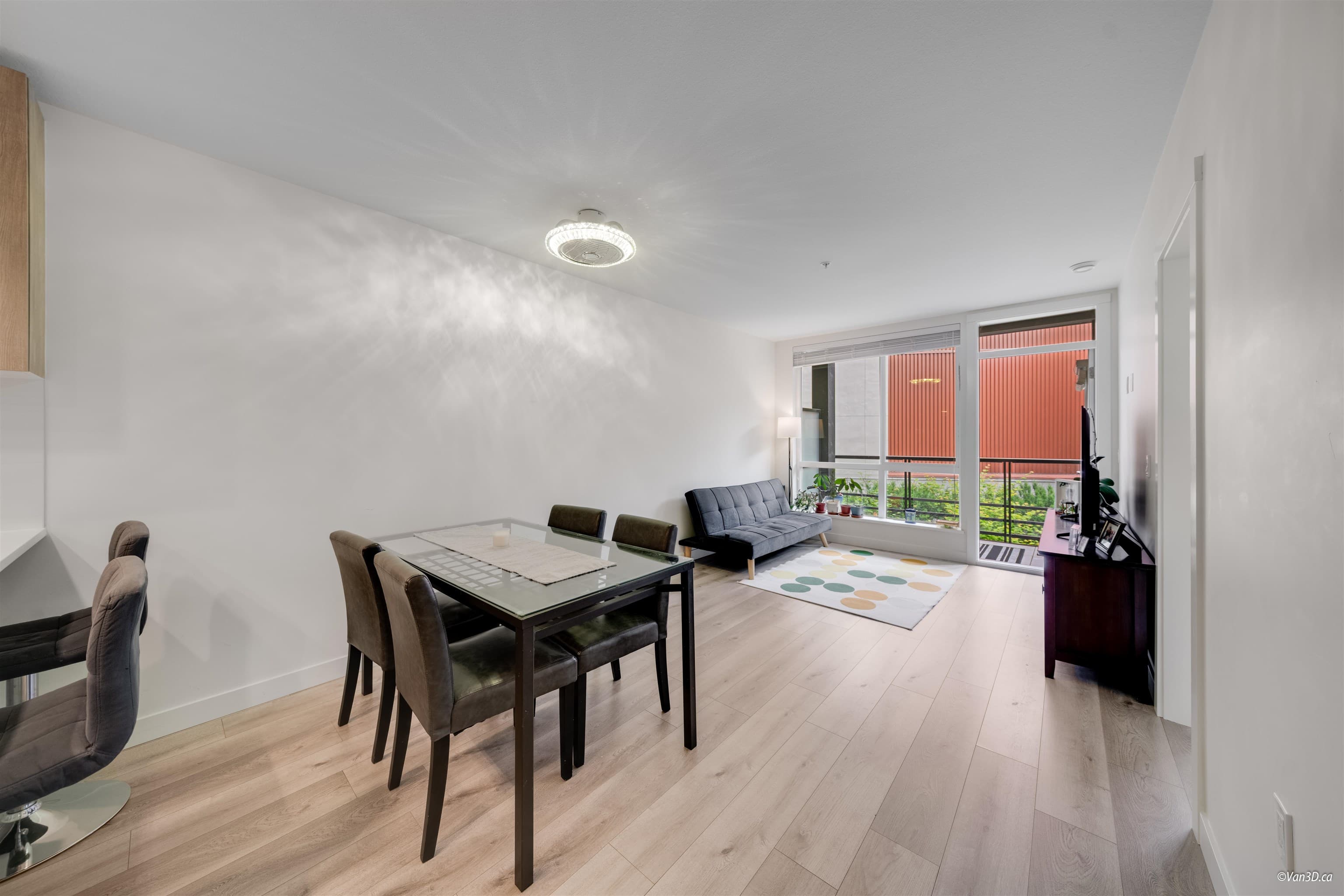 207 - 128 E 8th Street, North Vancouver, V7L 0H2 — photo 5