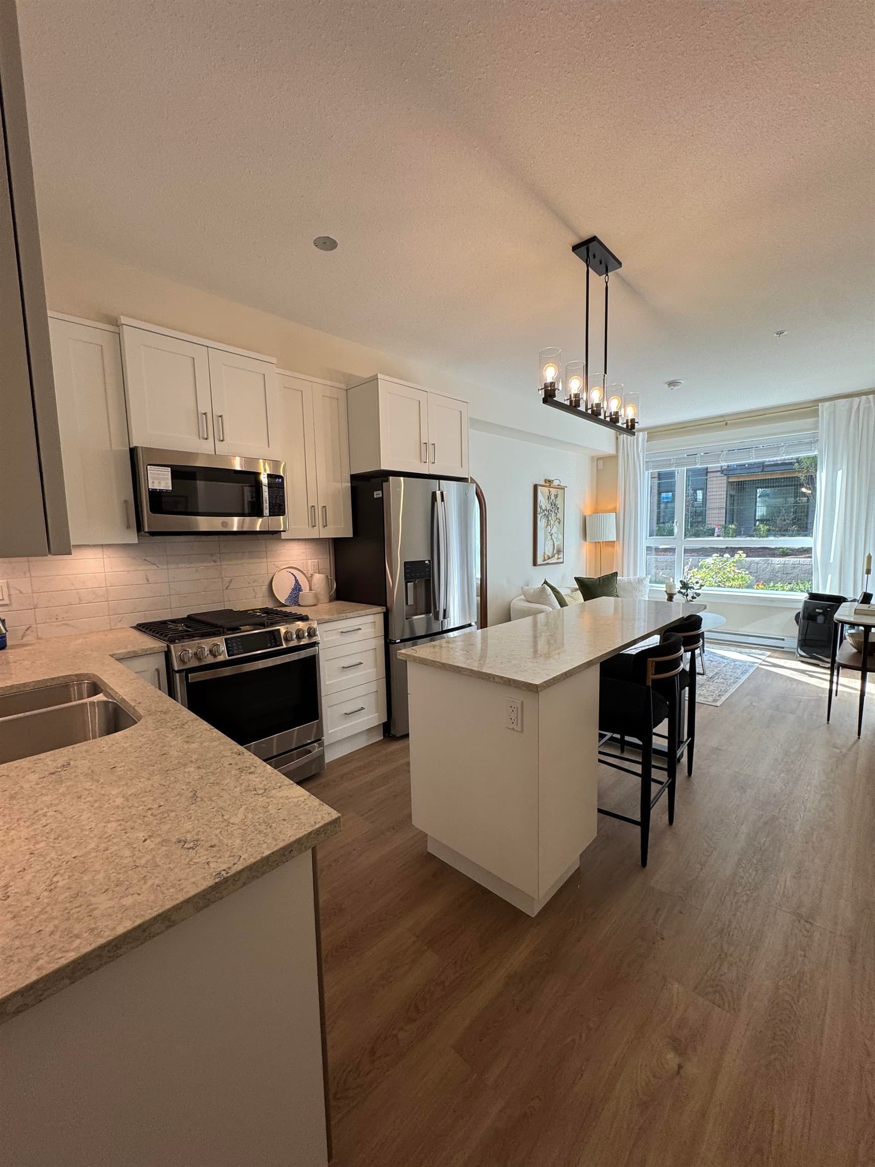 312 - 20932 83 Avenue, Langley, V0V 0V0 — photo 2