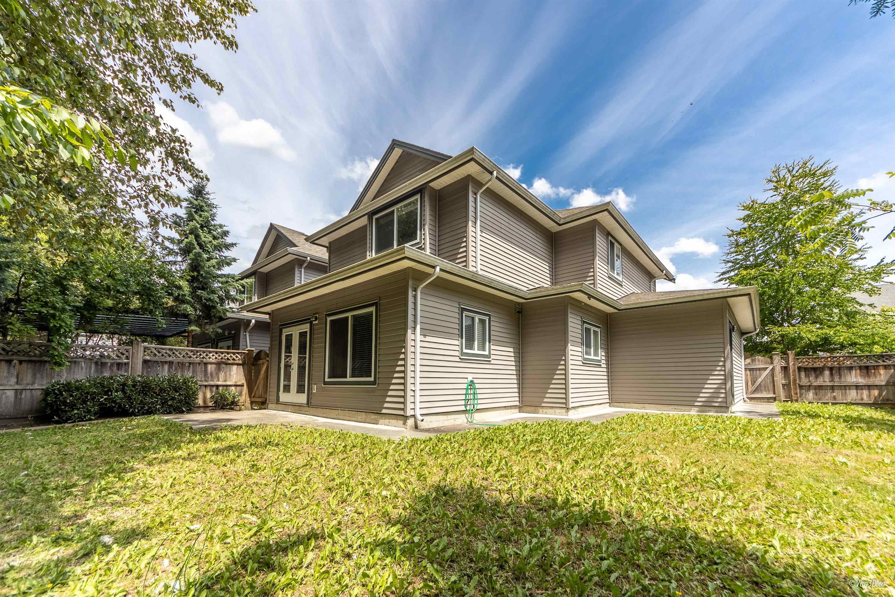 10627 144th Street, Surrey, V3T 4V8 — photo 2