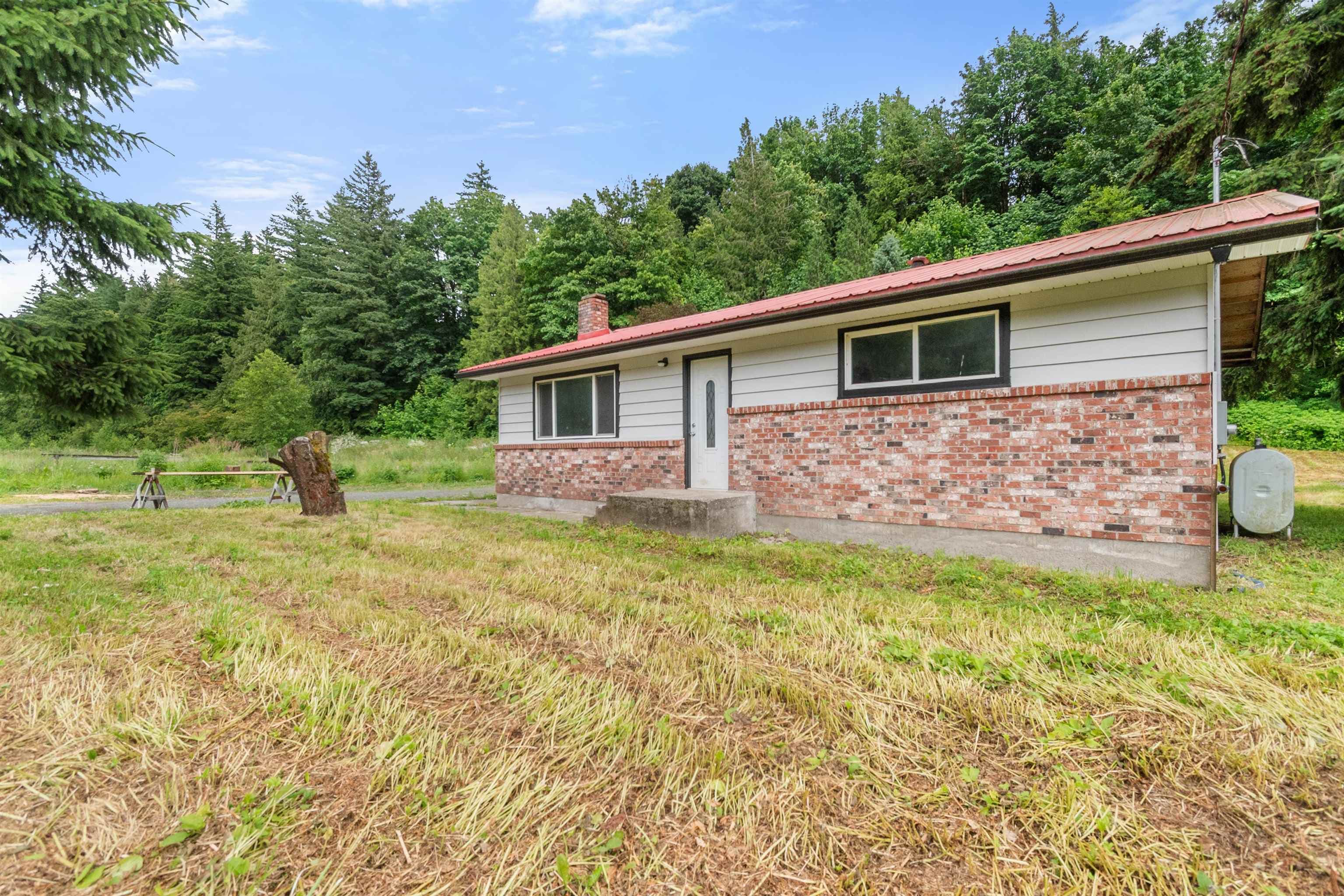 1010 Columbia Valley Road, Columbia Valley, V2R 4X6 — photo 2