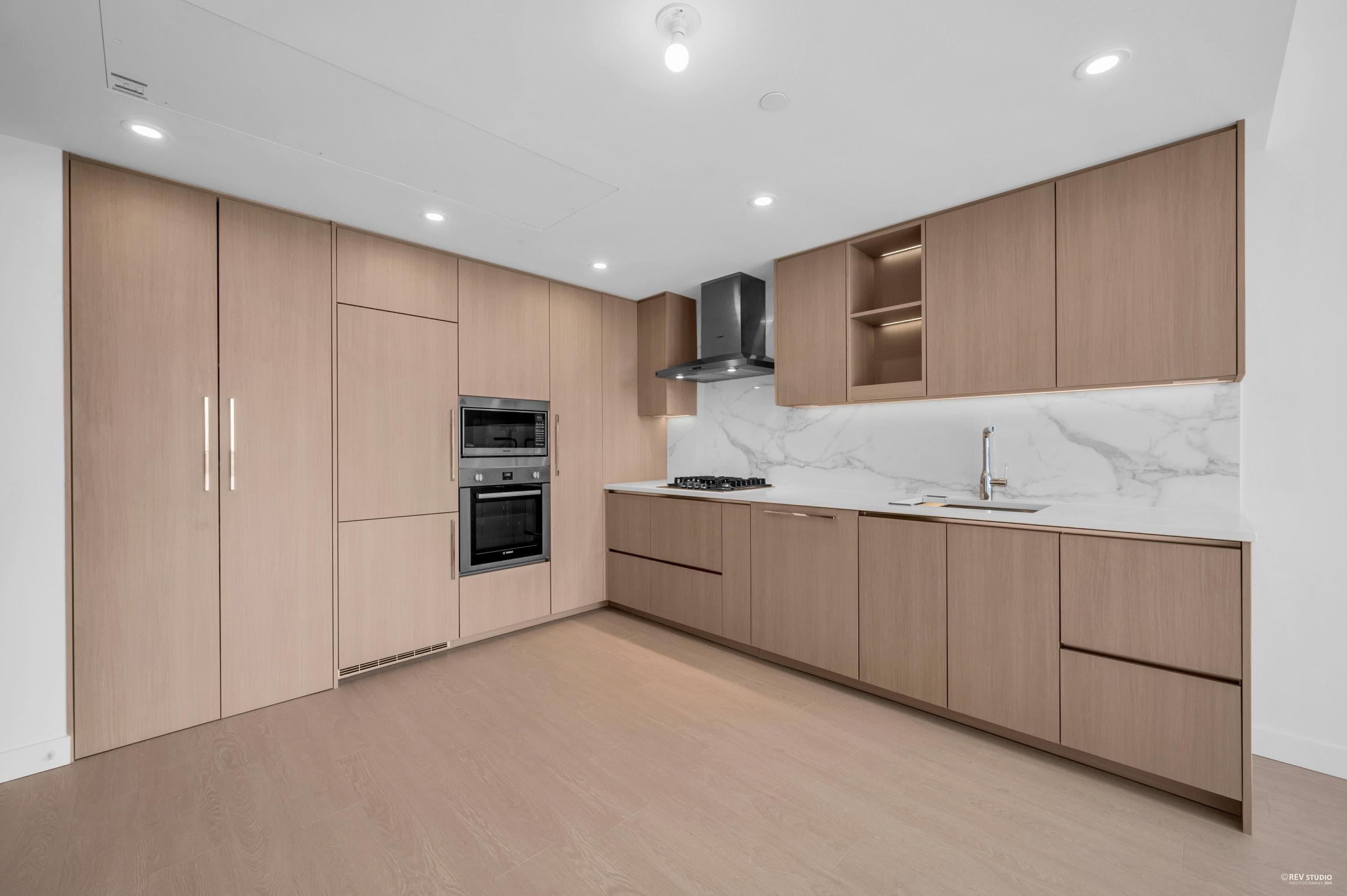 1606 - 13778 100 Avenue, Surrey, V3T 0V3 — photo 5