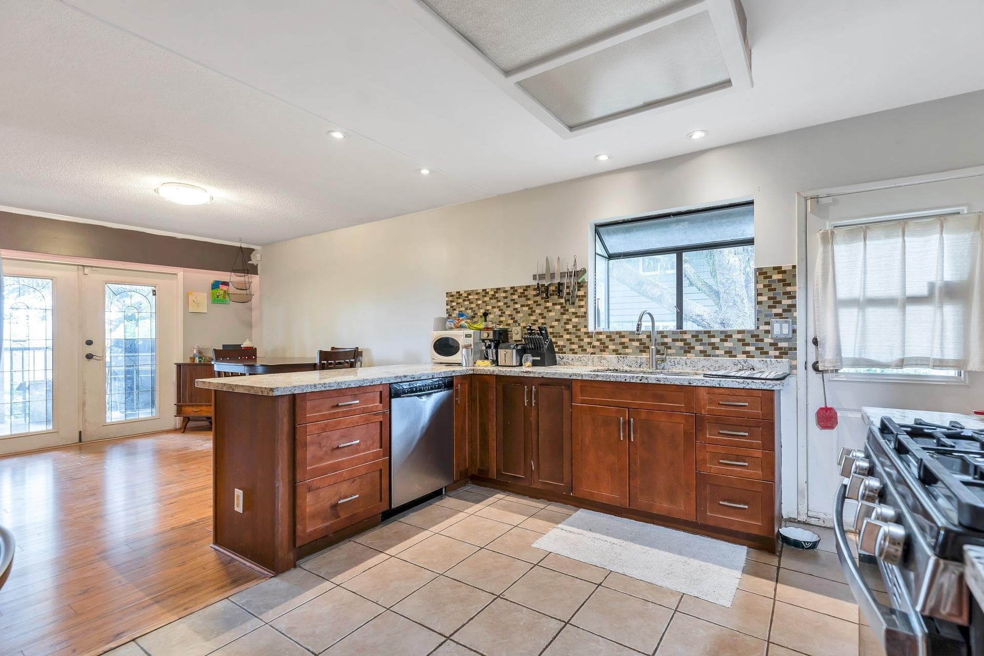 9912 116th Street, Surrey, V3V 4A4 — photo 5