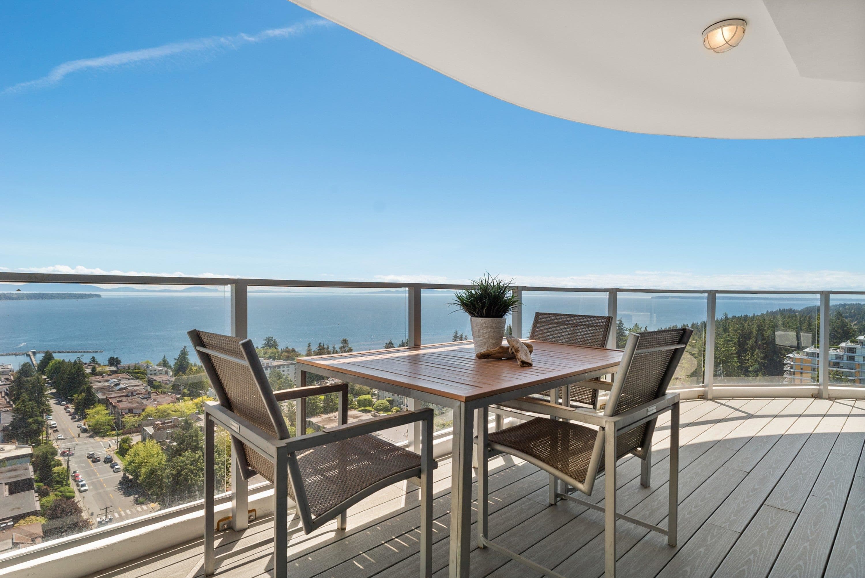 1701 - 1500 Martin Street, White Rock, V3Z 2L5 — photo 3