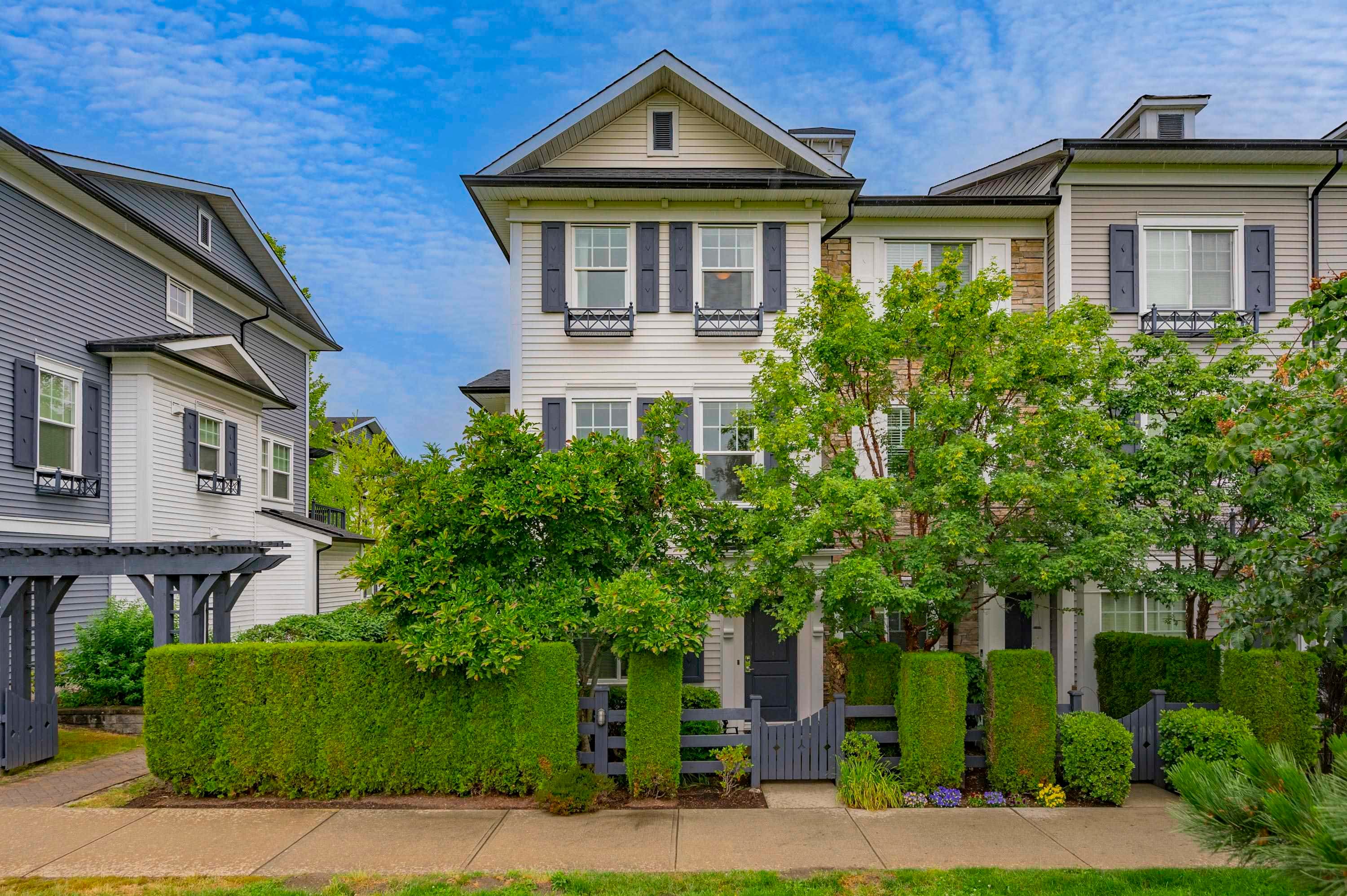9 - 7348 192a Street, Surrey