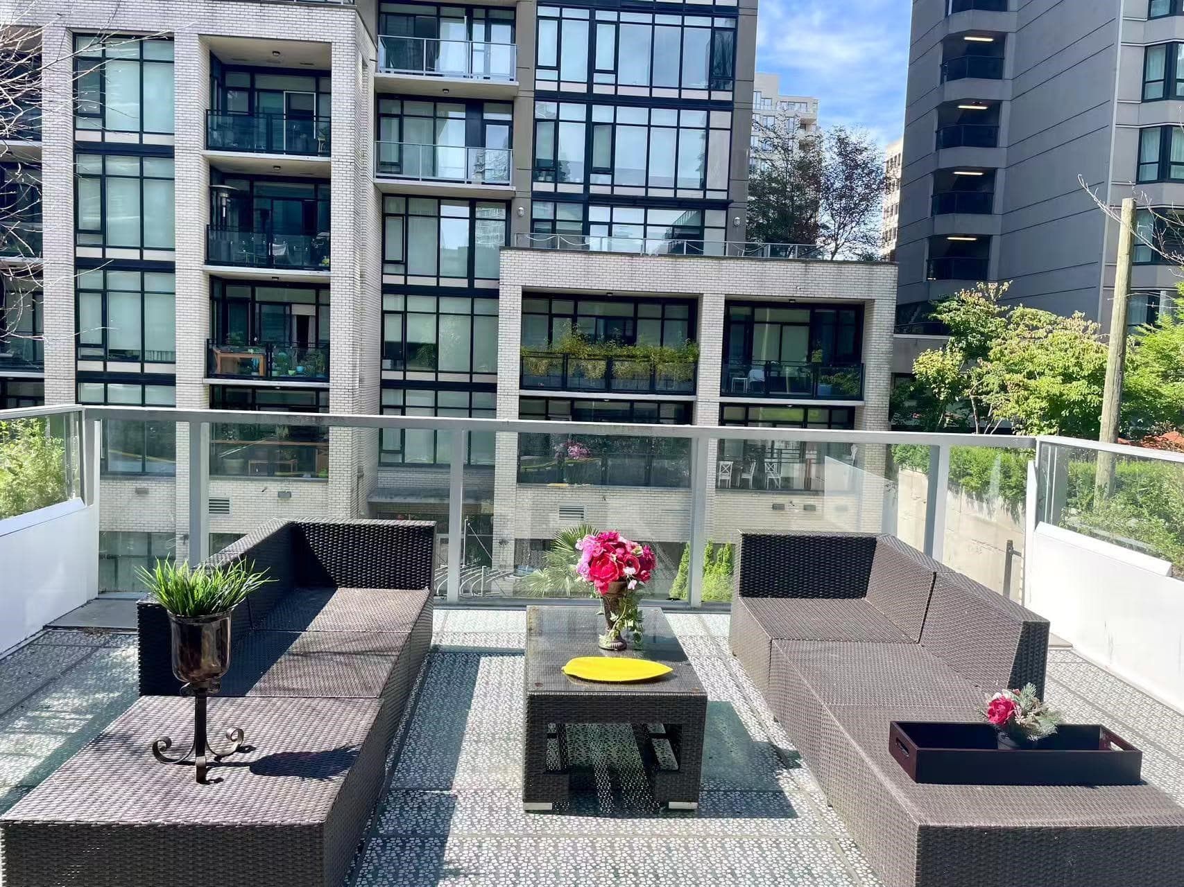 504 - 1283 Howe Street, Vancouver, V6Z 0E3 — photo 1