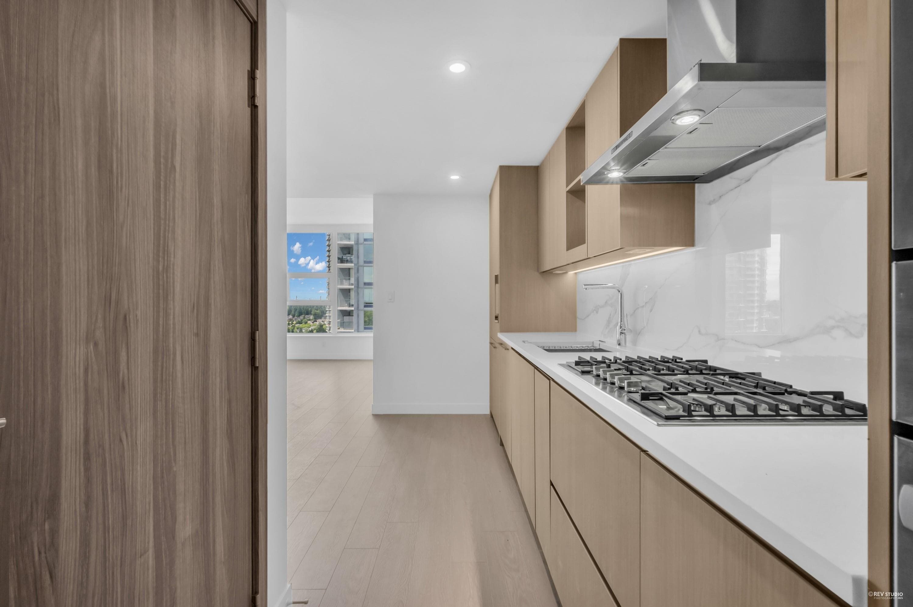 2307 - 13778 100 Avenue, Surrey, V3T 0V3 — photo 4