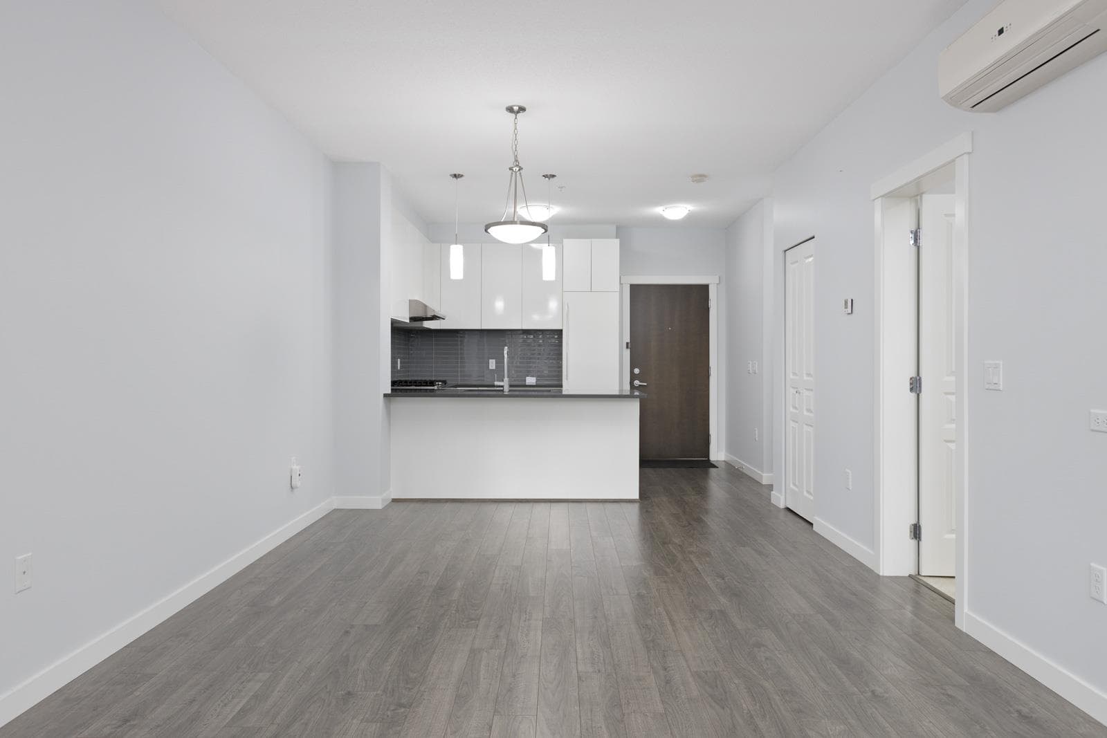 216 - 9399 Alexandra Road, Richmond, V6X 0L7 — photo 4