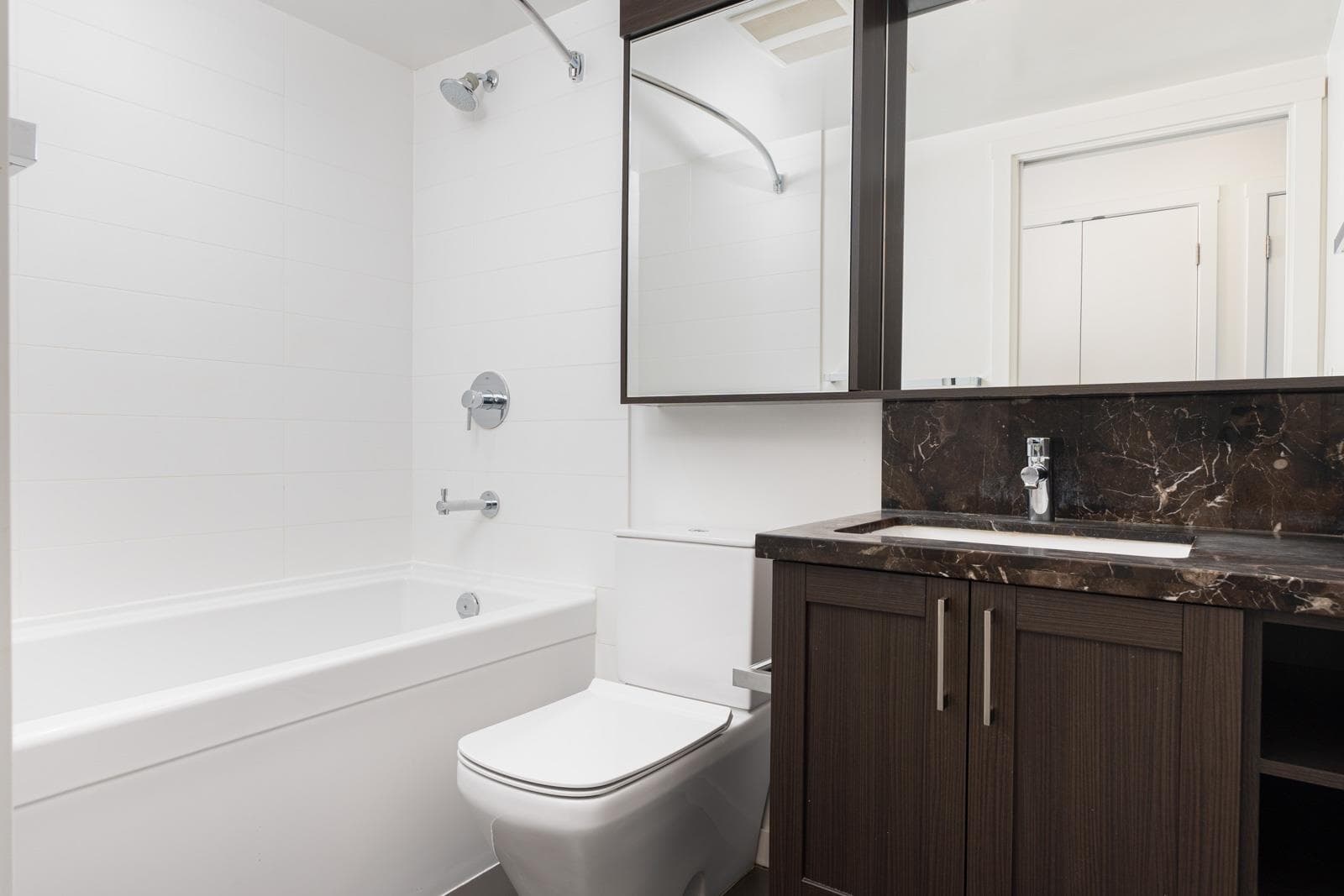 2103 - 5665 Boundary Road, Vancouver, V5R 0E4 — photo 2